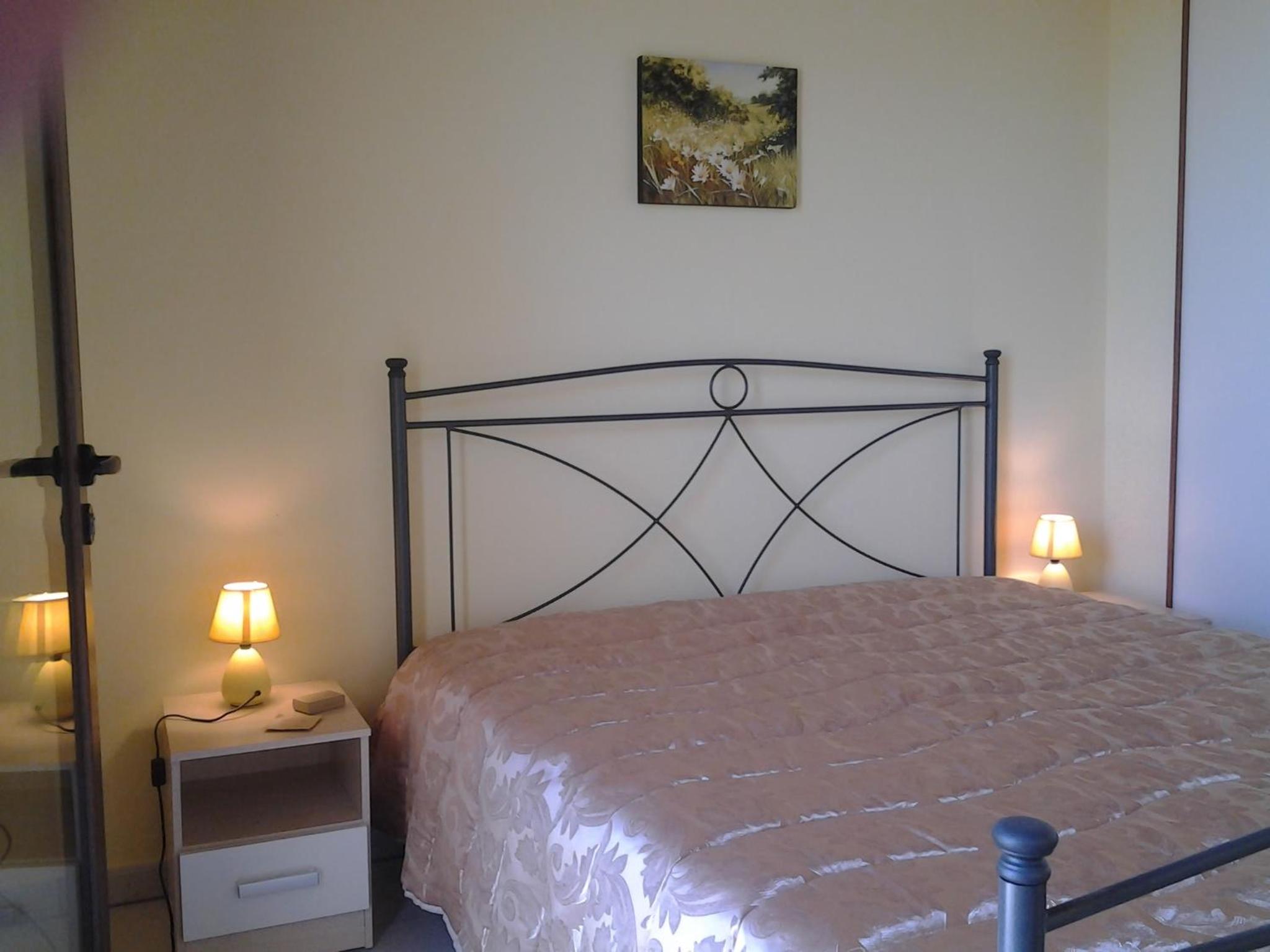 Double Room with Patio photo 3