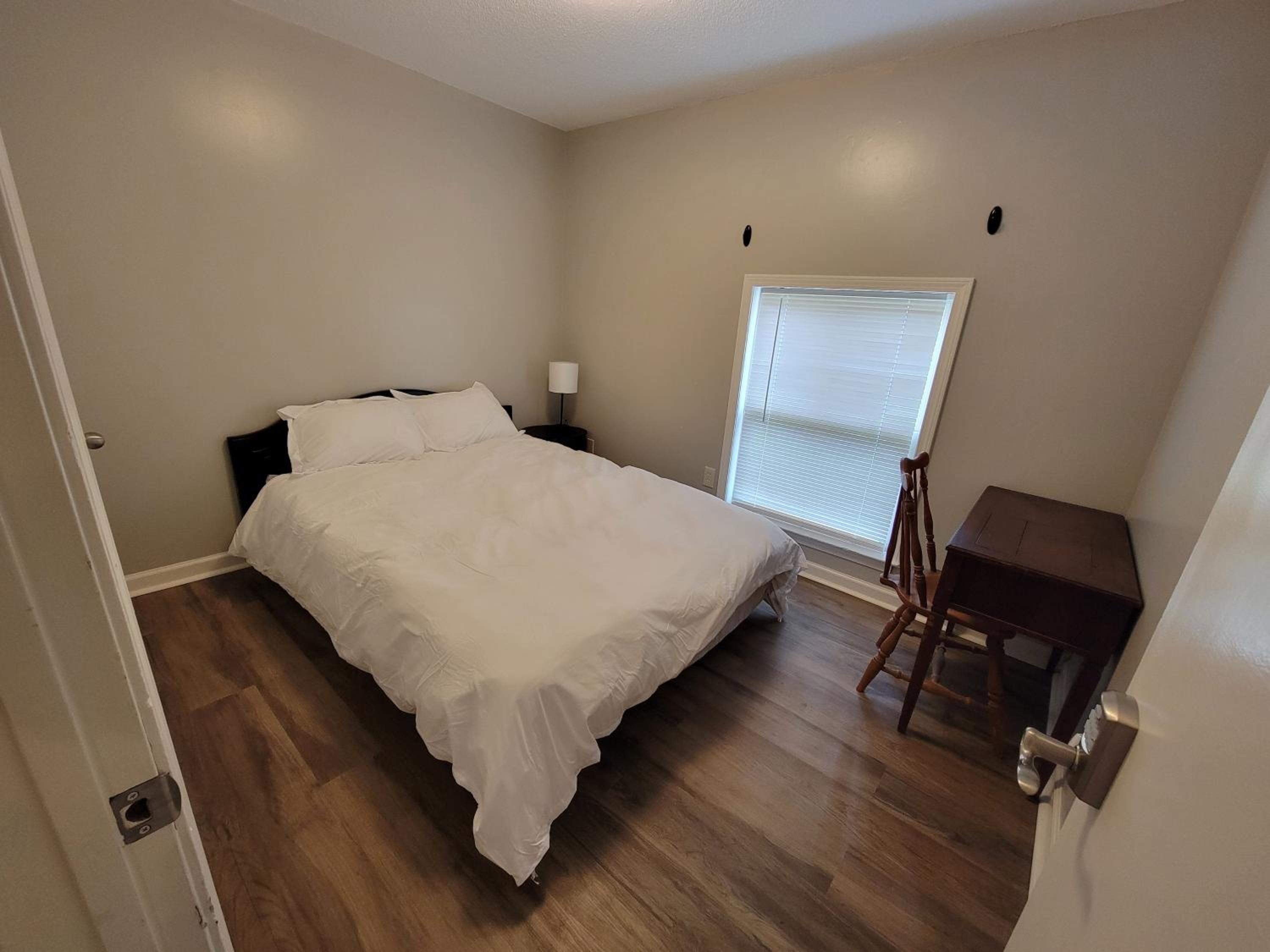 Three-Bedroom House photo 1