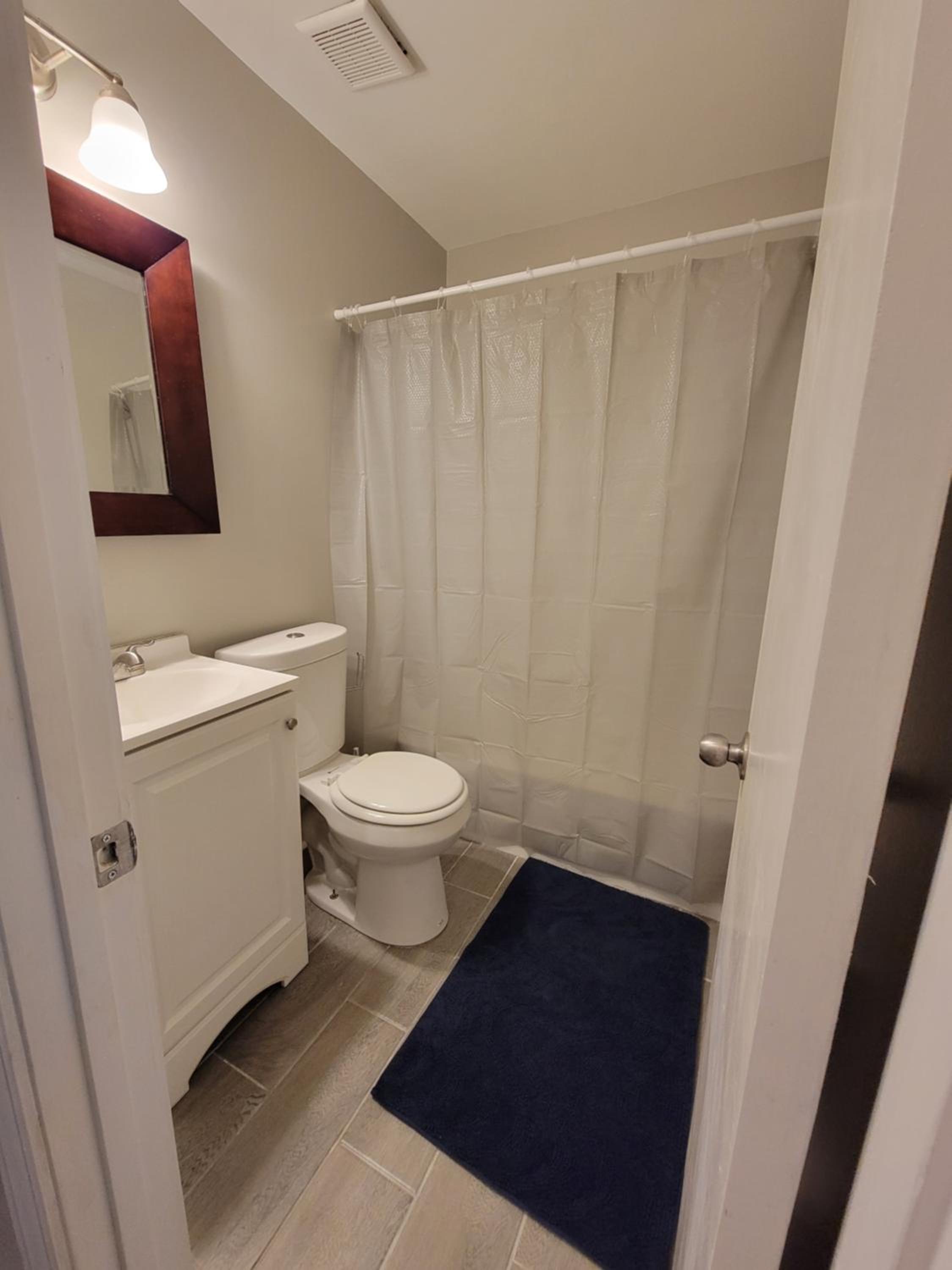 Three-Bedroom House photo 2