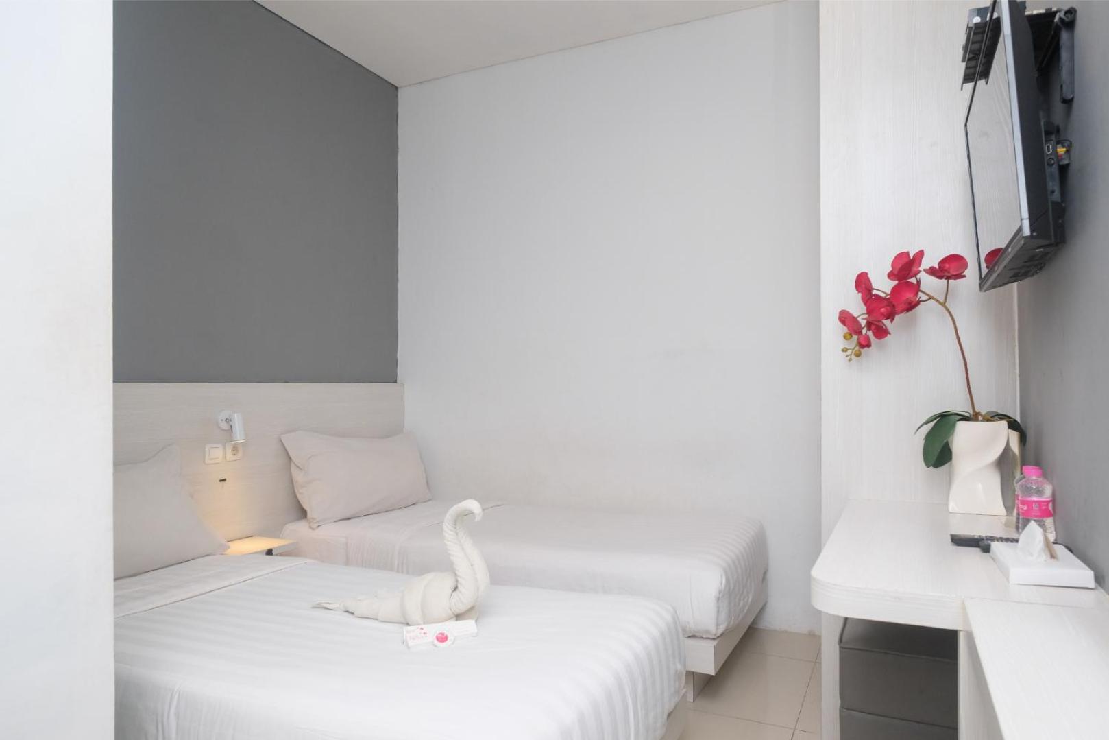 Superior Twin Room - Photo 5