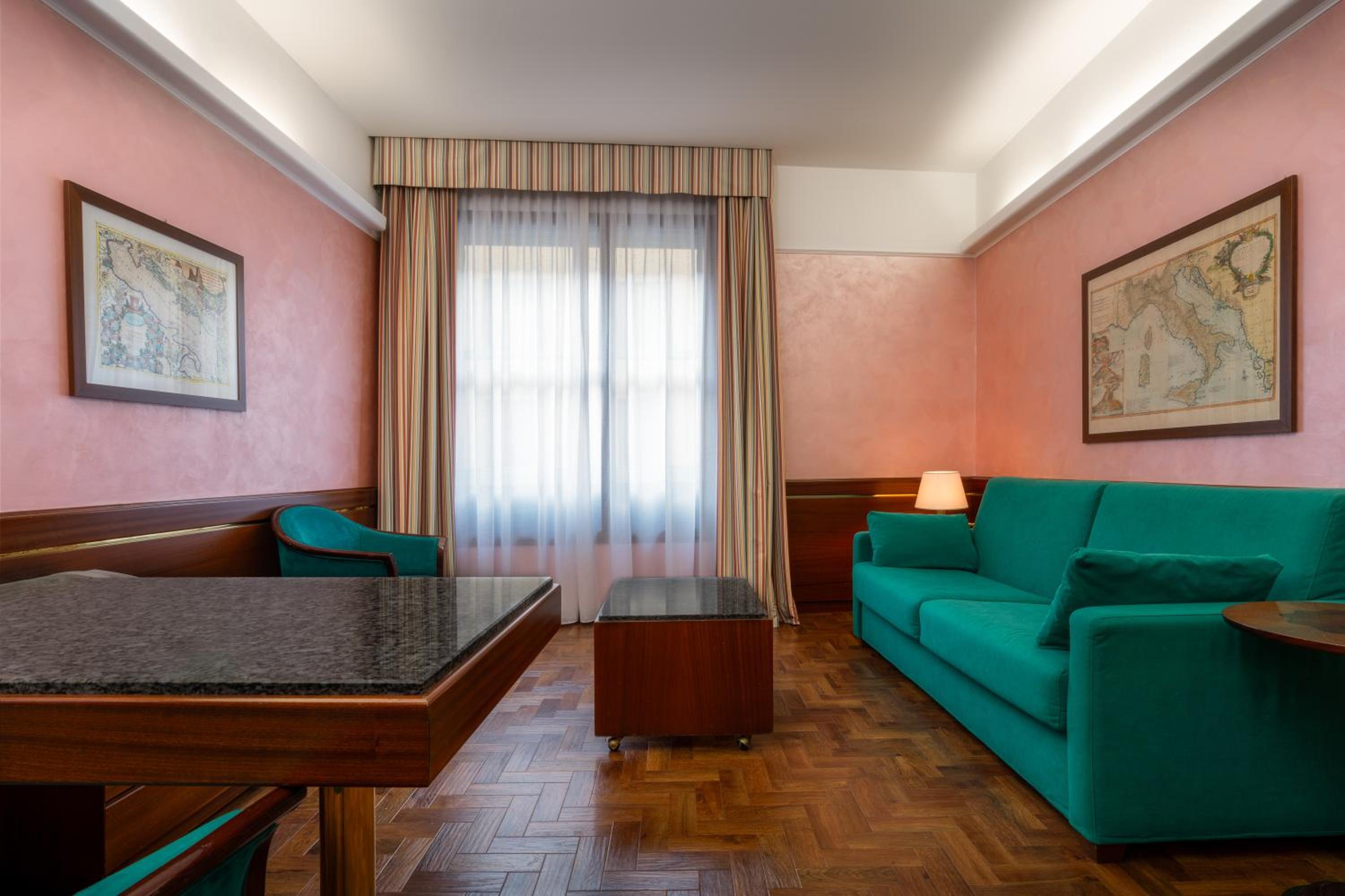 Superior Suite photo 1