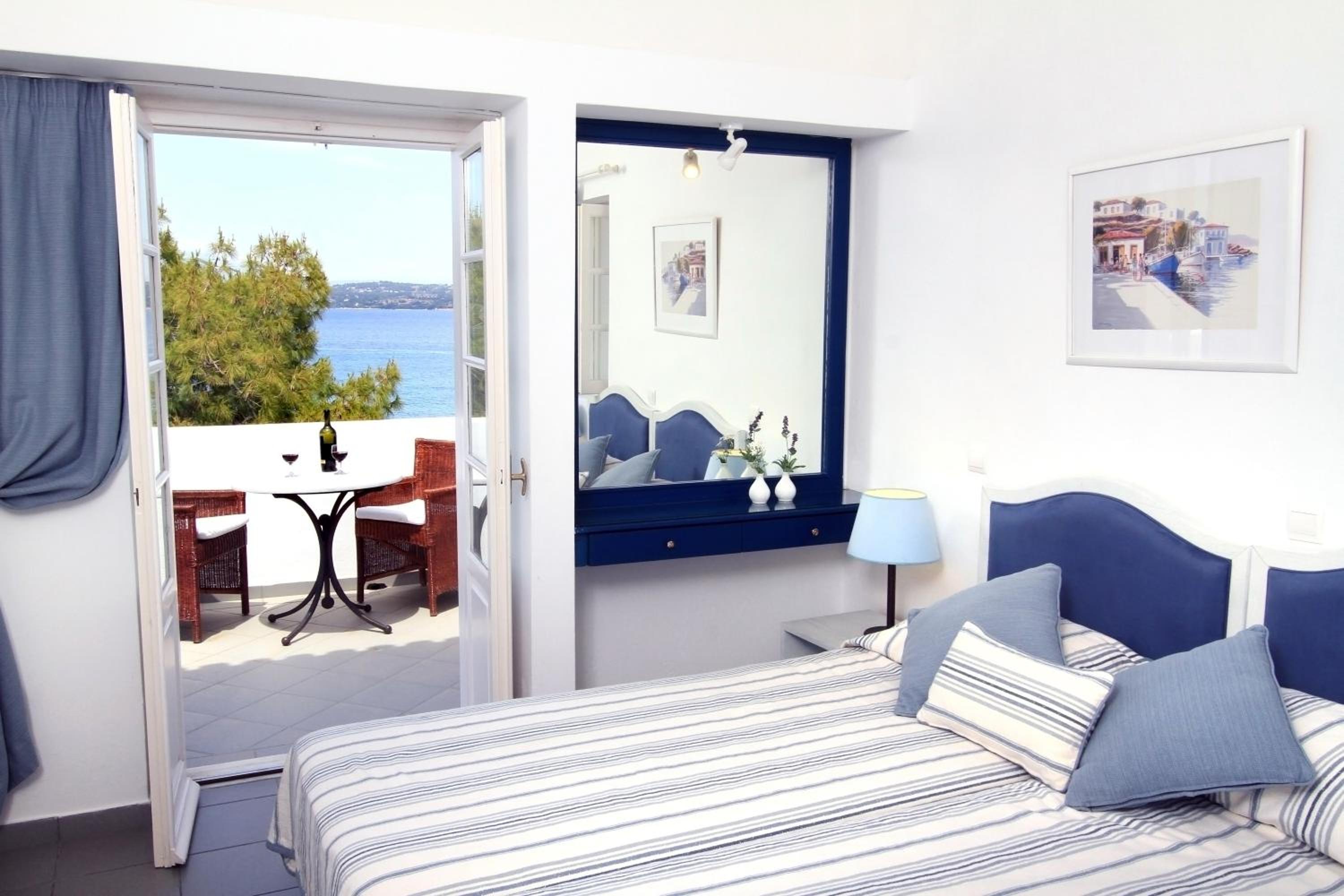 Villa with Sea View photo 2