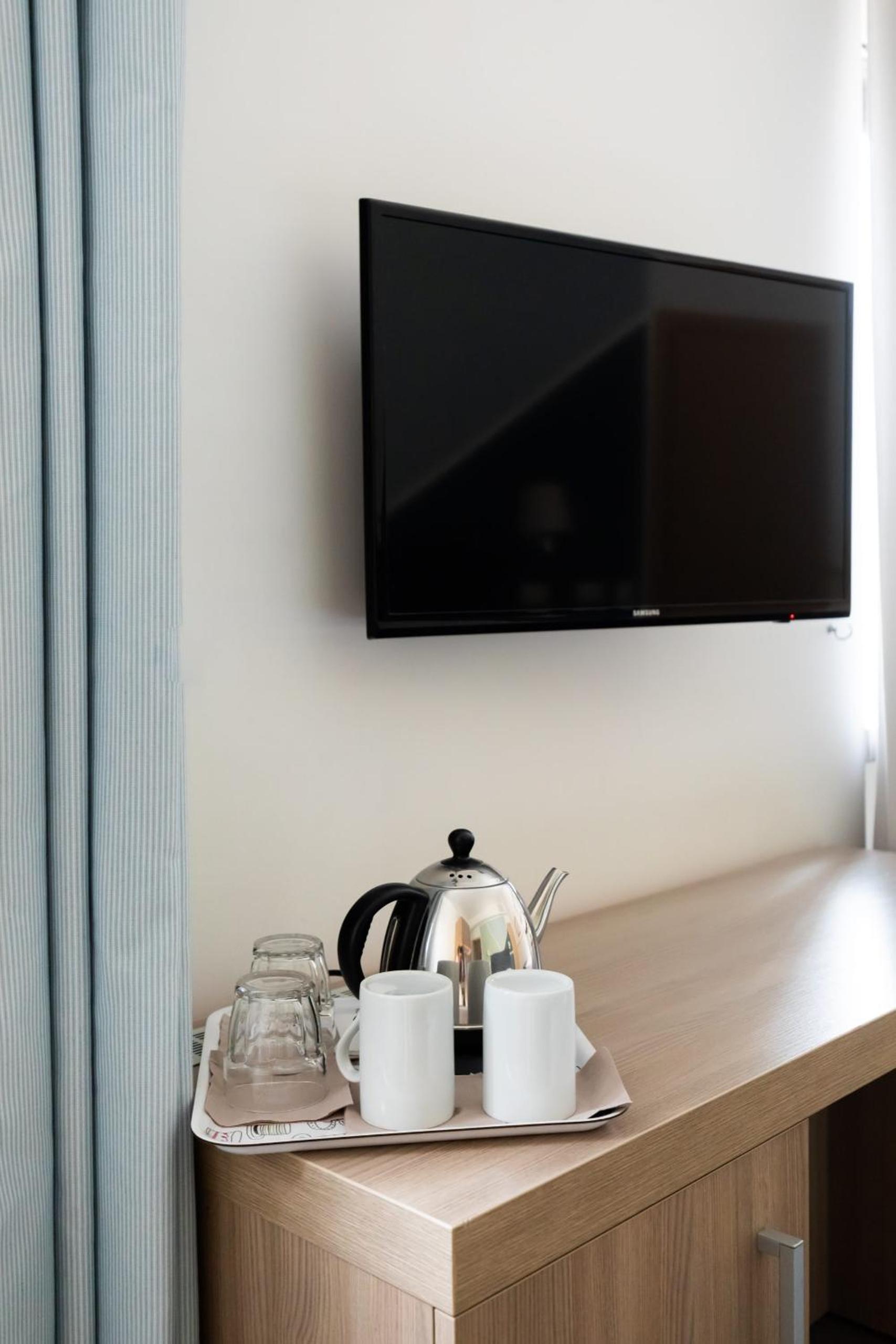 Double or Twin Room photo 2