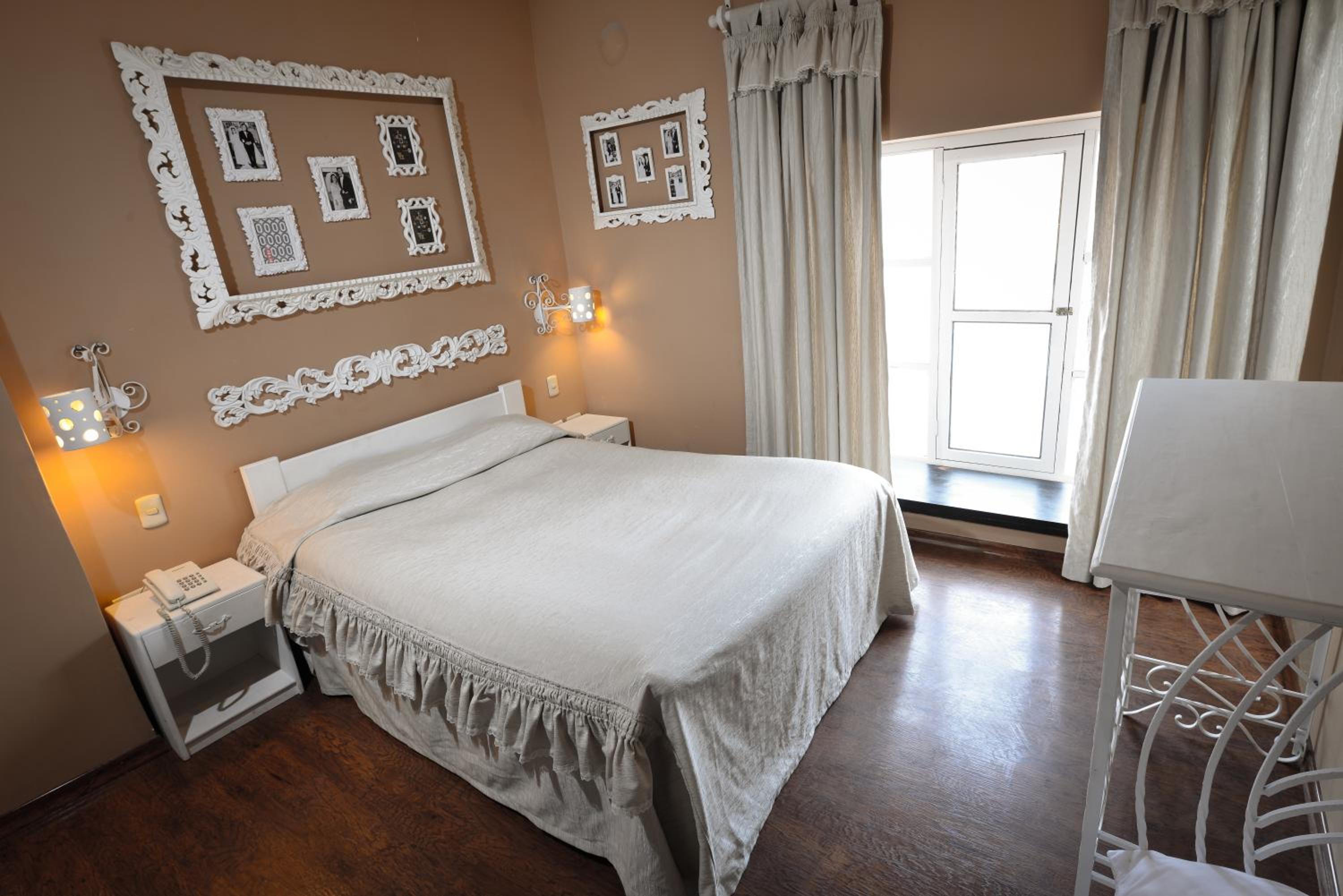 Single Room photo 1