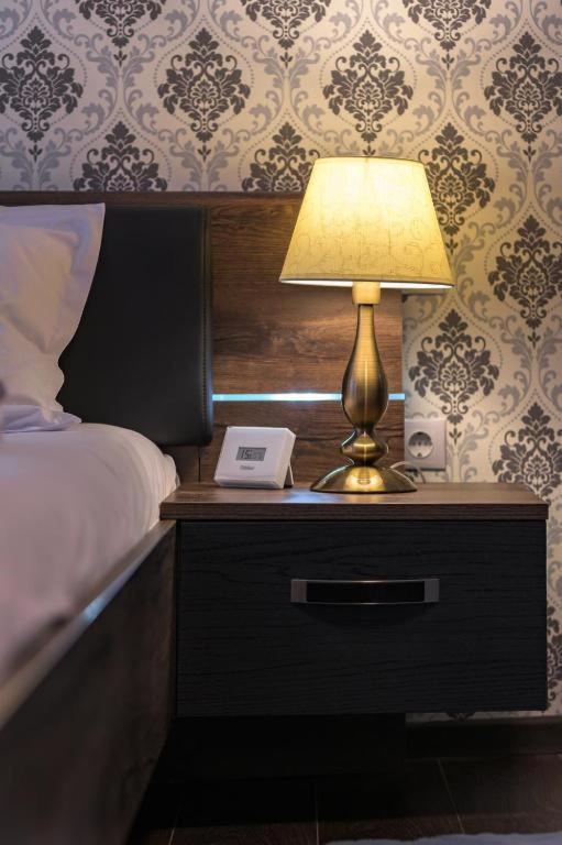 Deluxe Triple Room - Photo 41