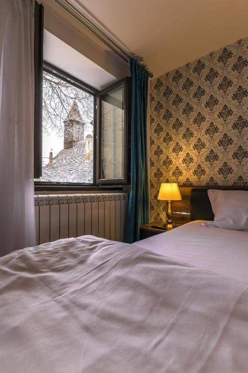 Deluxe Triple Room - Photo 31