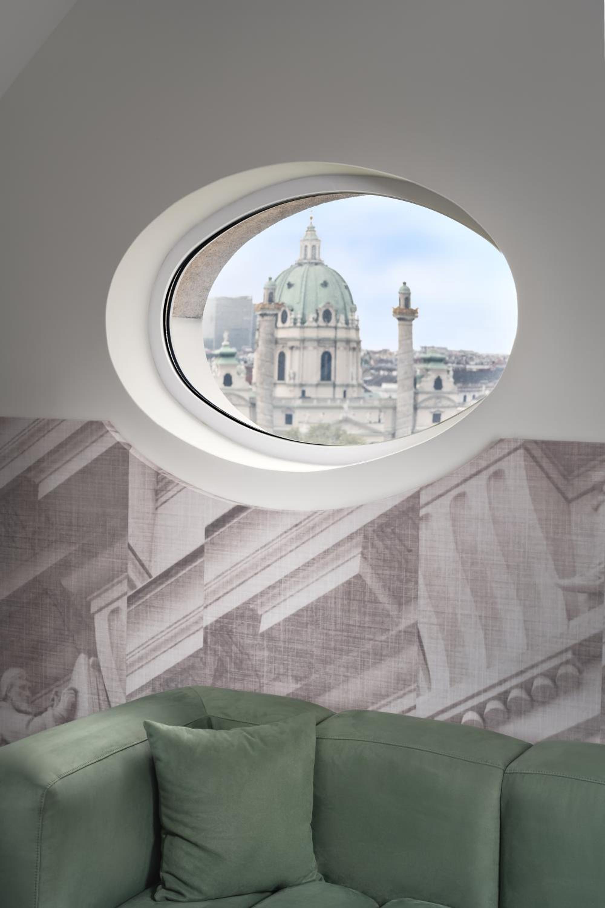 Suite with Terrace thumbnail 5