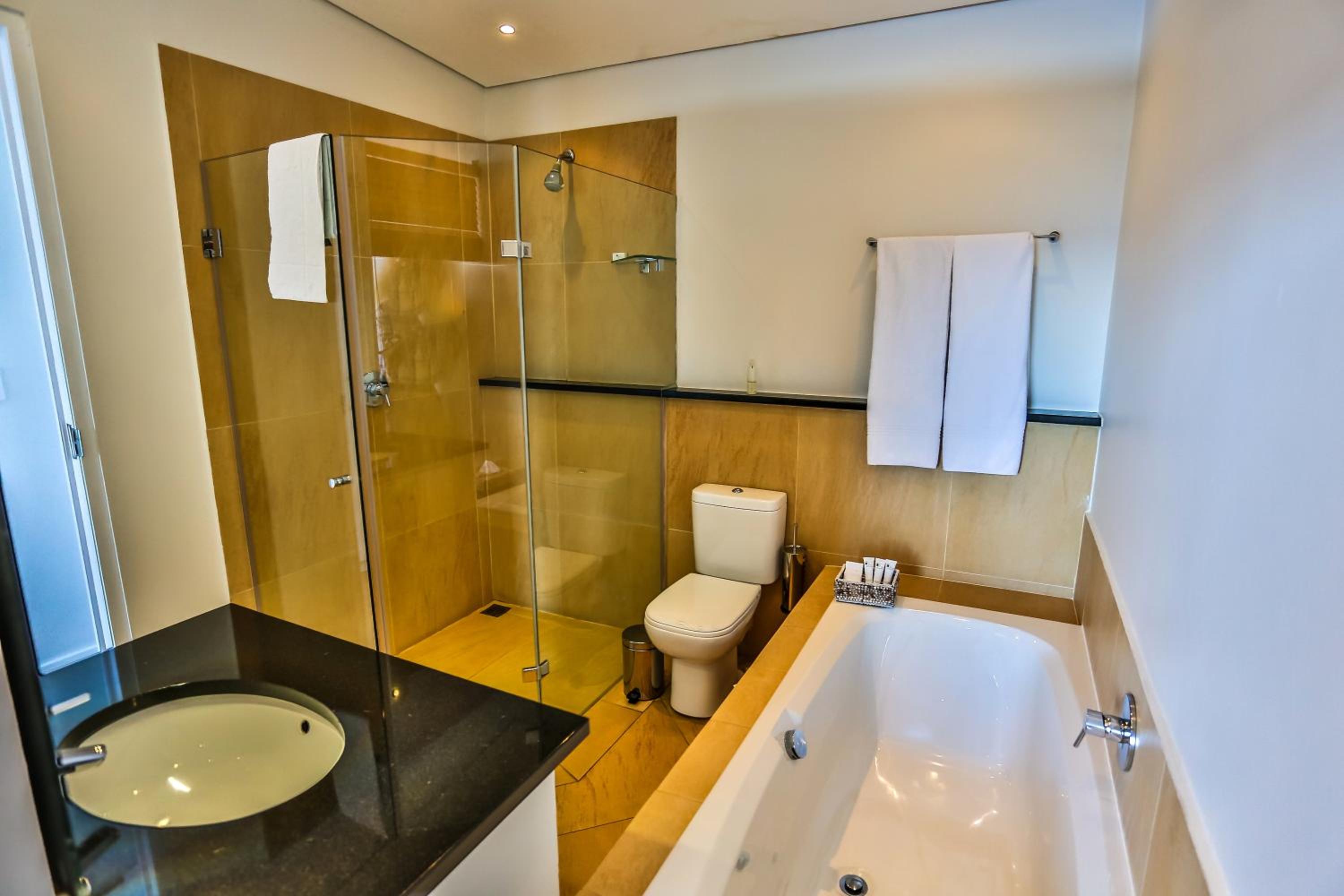 Superior Double or Twin Room with Sea View - Photo 4