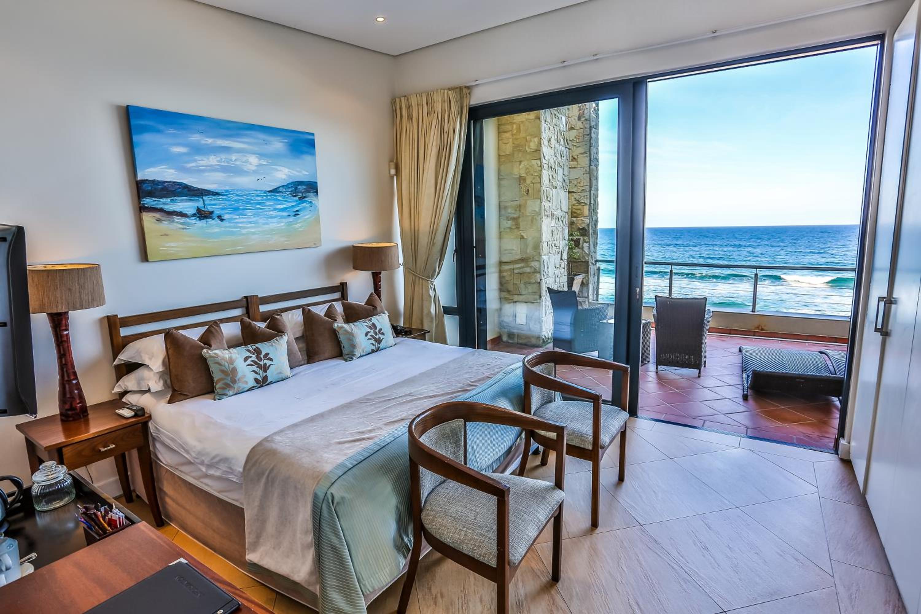 Superior Double or Twin Room with Sea View - Photo 3