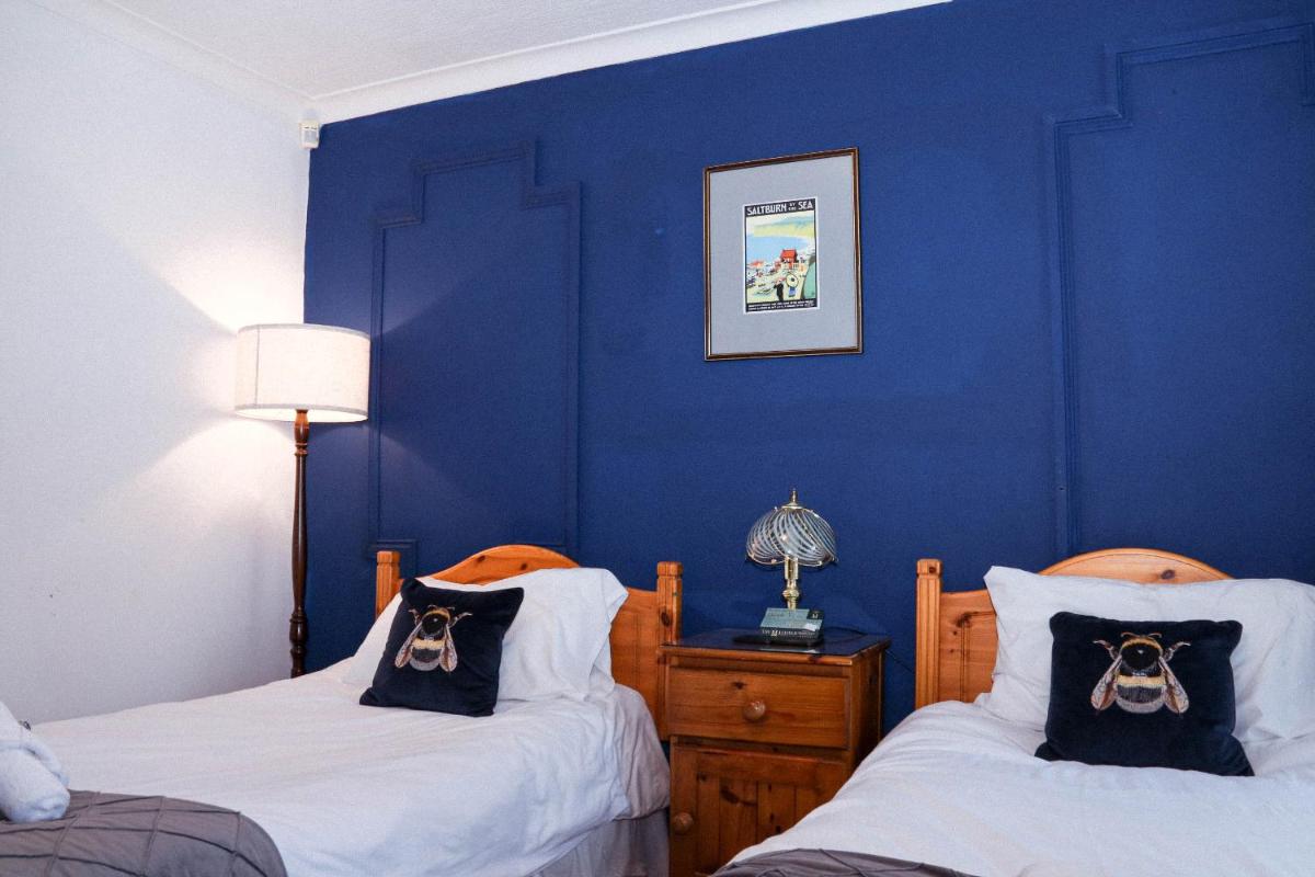 Twin Room photo 2