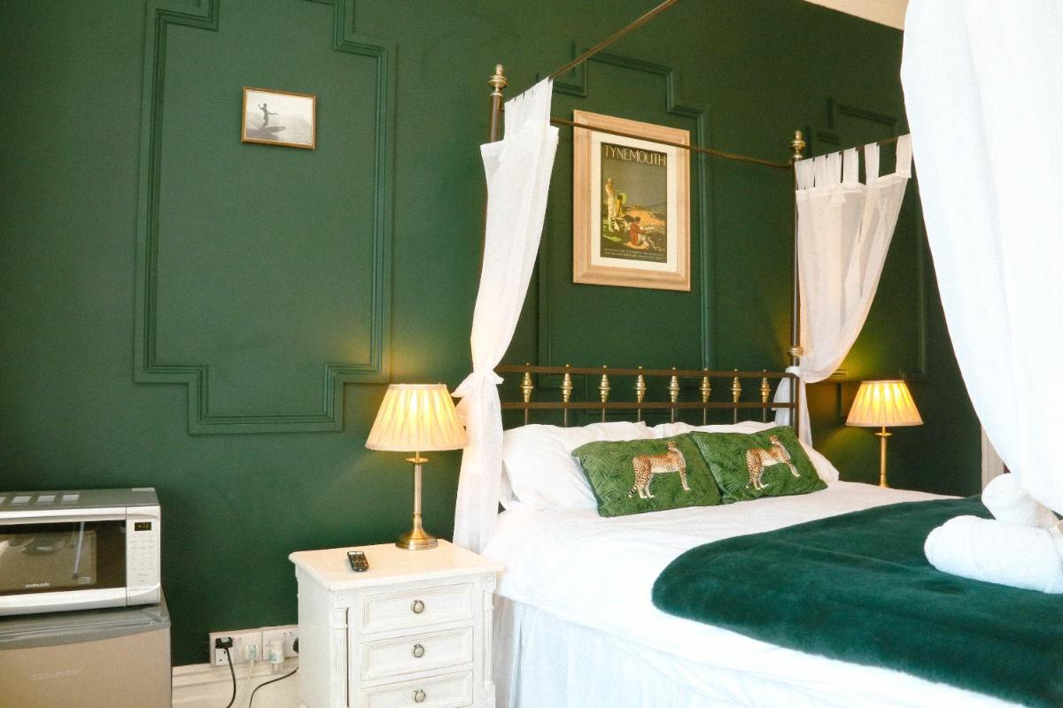 Deluxe Double Room with Sea View photo 3