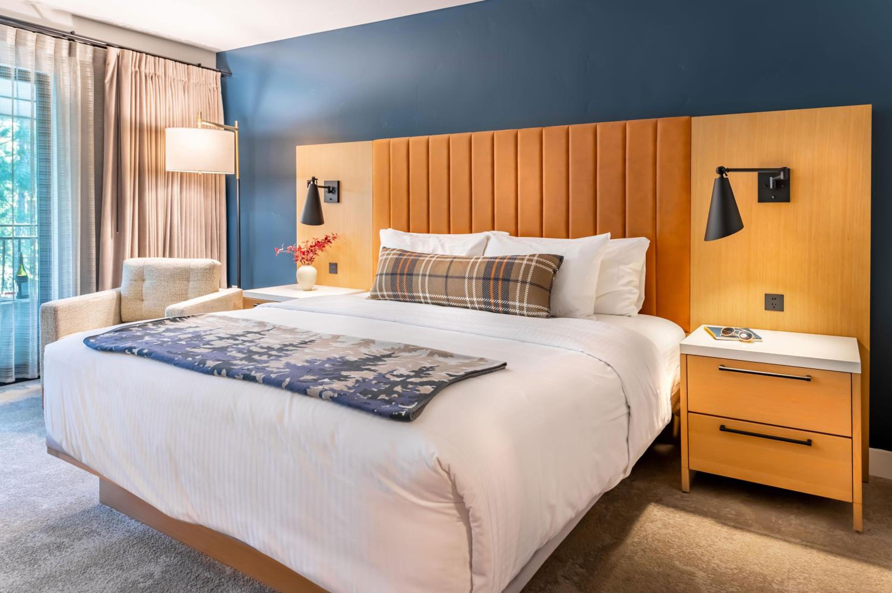 King Room with Balcony photo 3