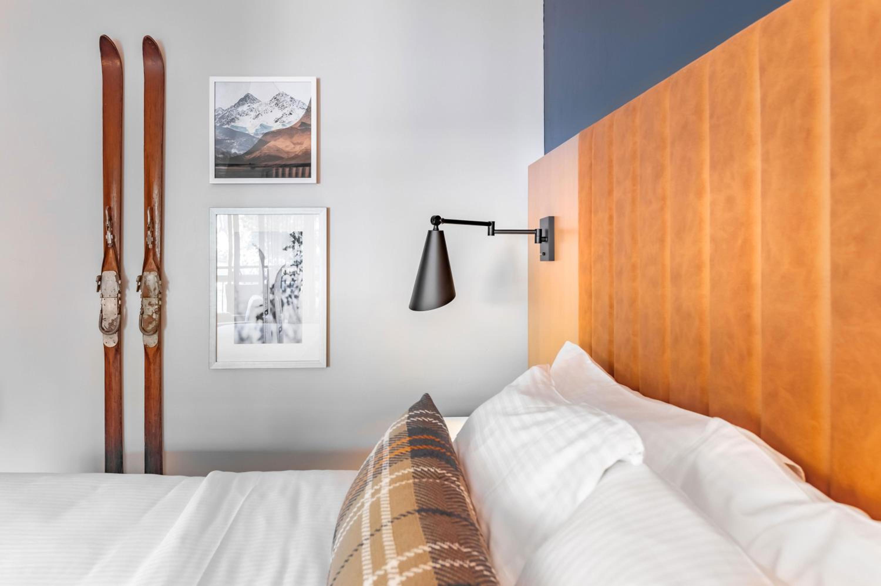 Standard King Room photo 1