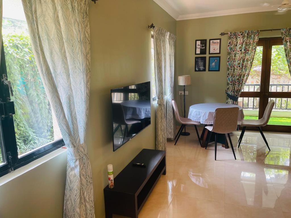 One-Bedroom Apartment photo 3