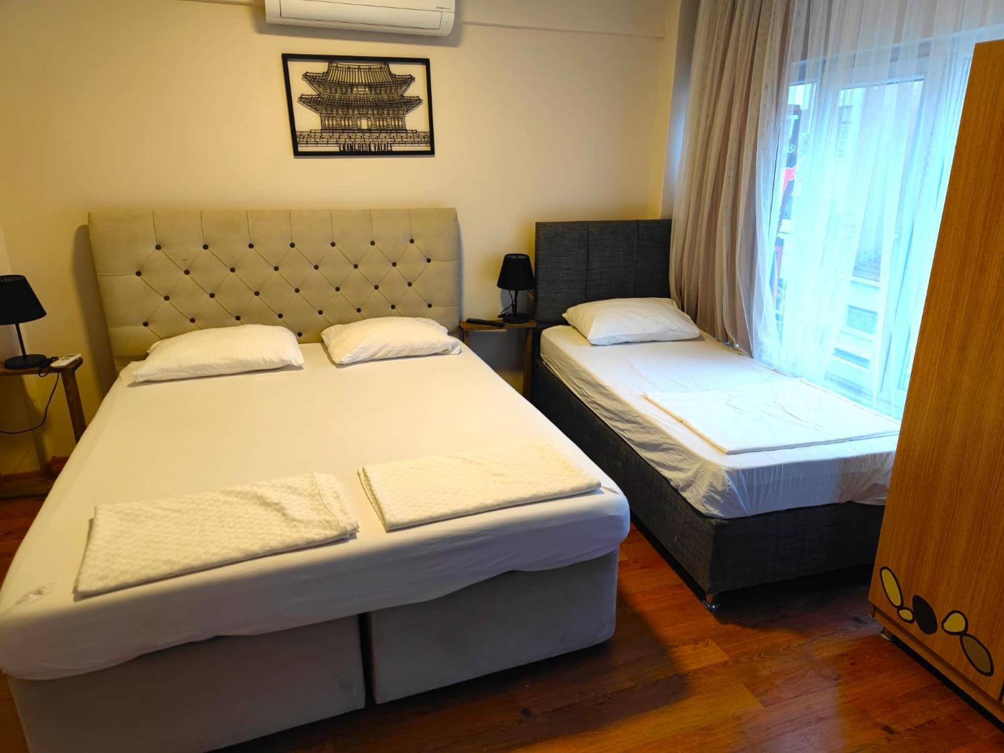 Comfort Triple Room with Shower photo 1