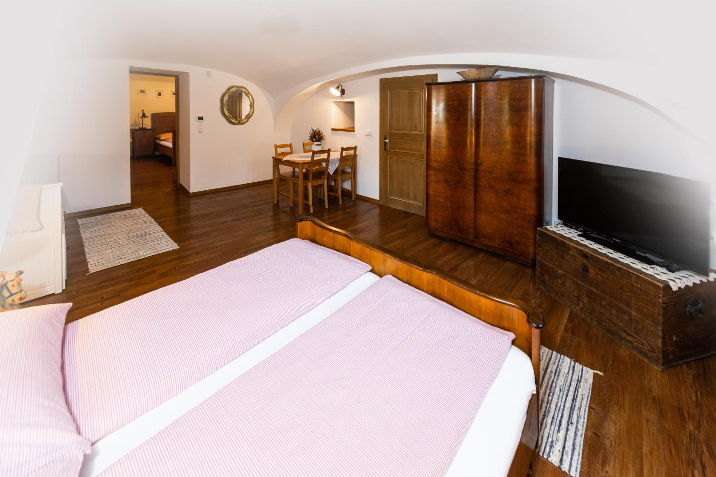 Family Suite photo 2