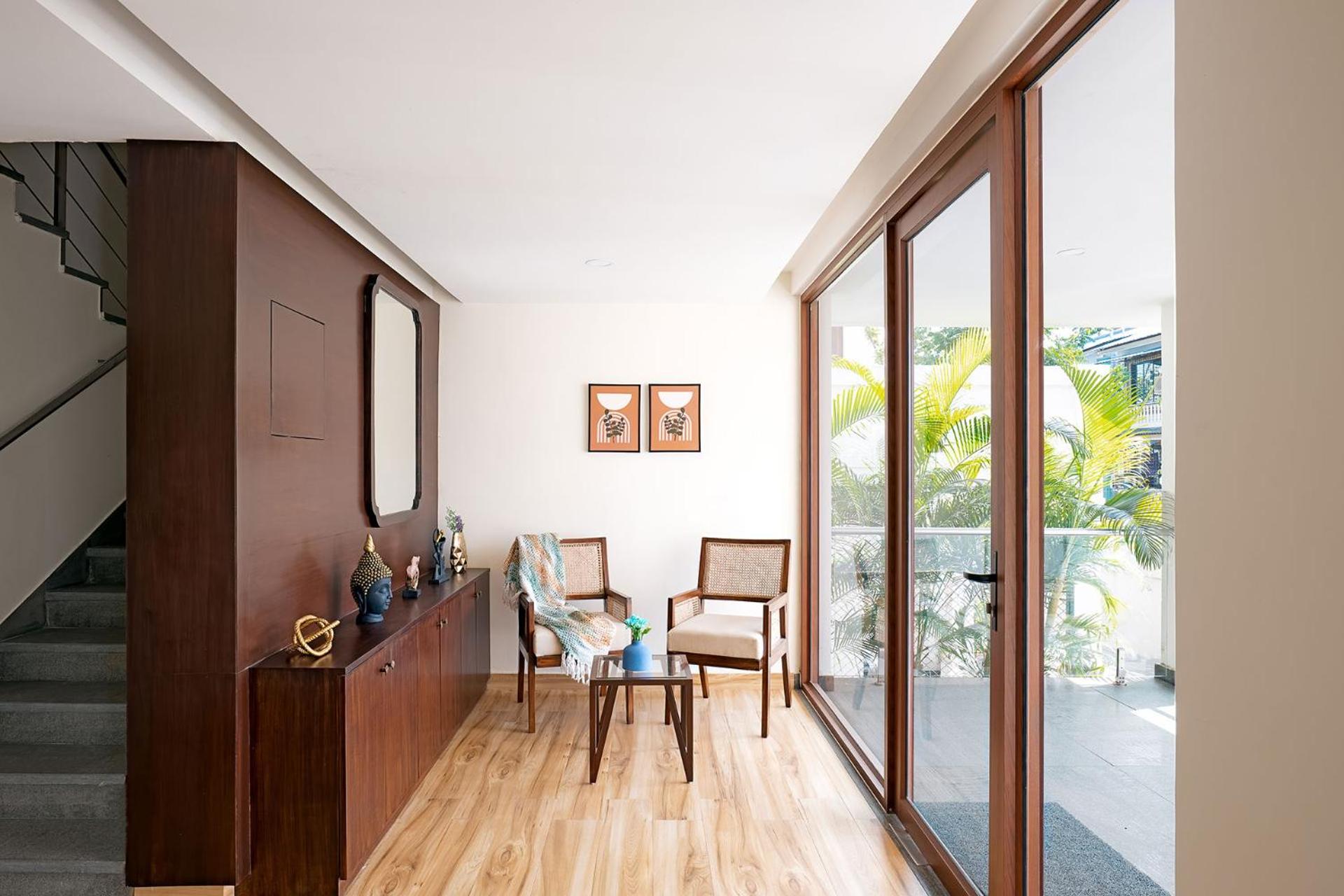 Villa photo 2