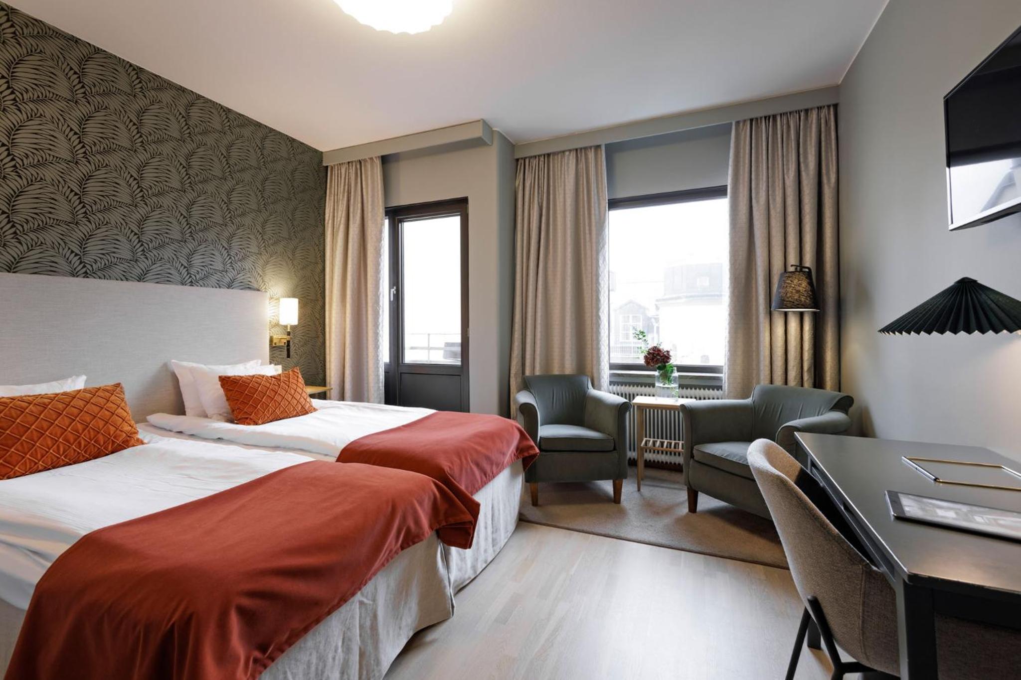 Standard Twin Room - Photo 1