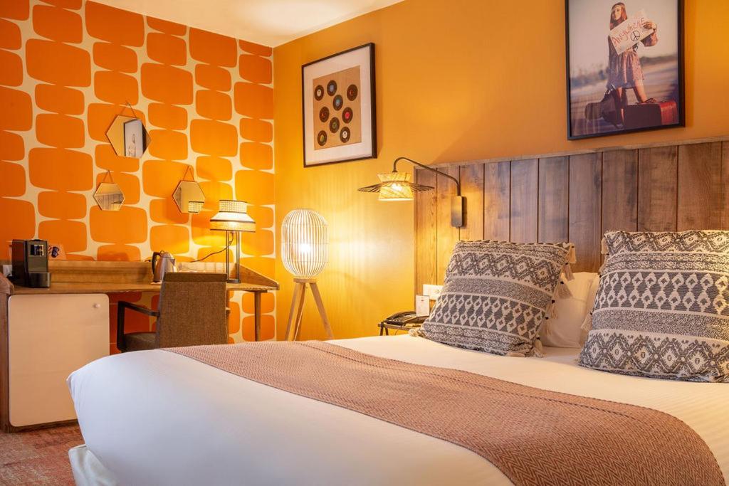 Standard King Room - Photo 1