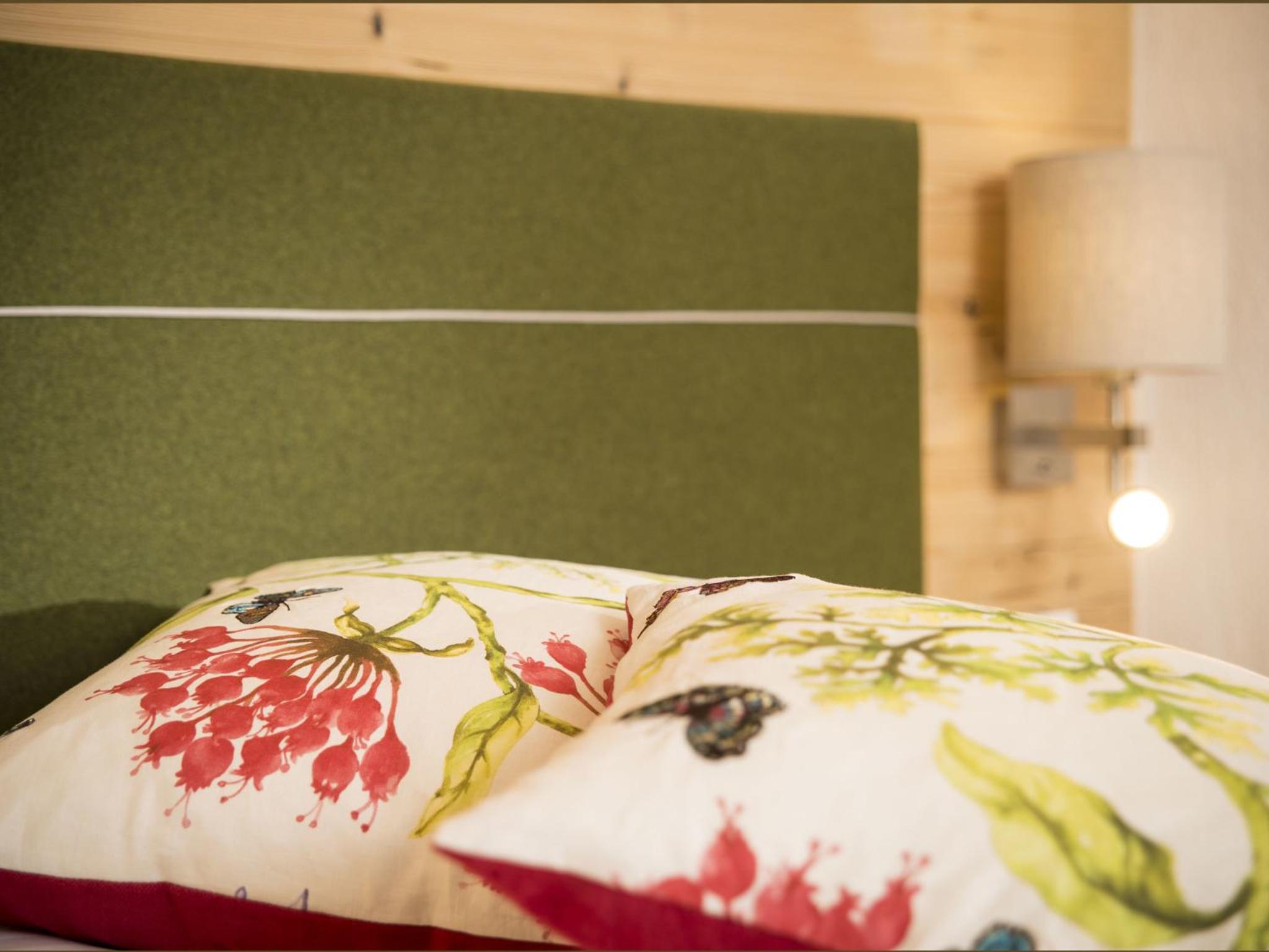 Superior Double Room with Balcony - Photo 4