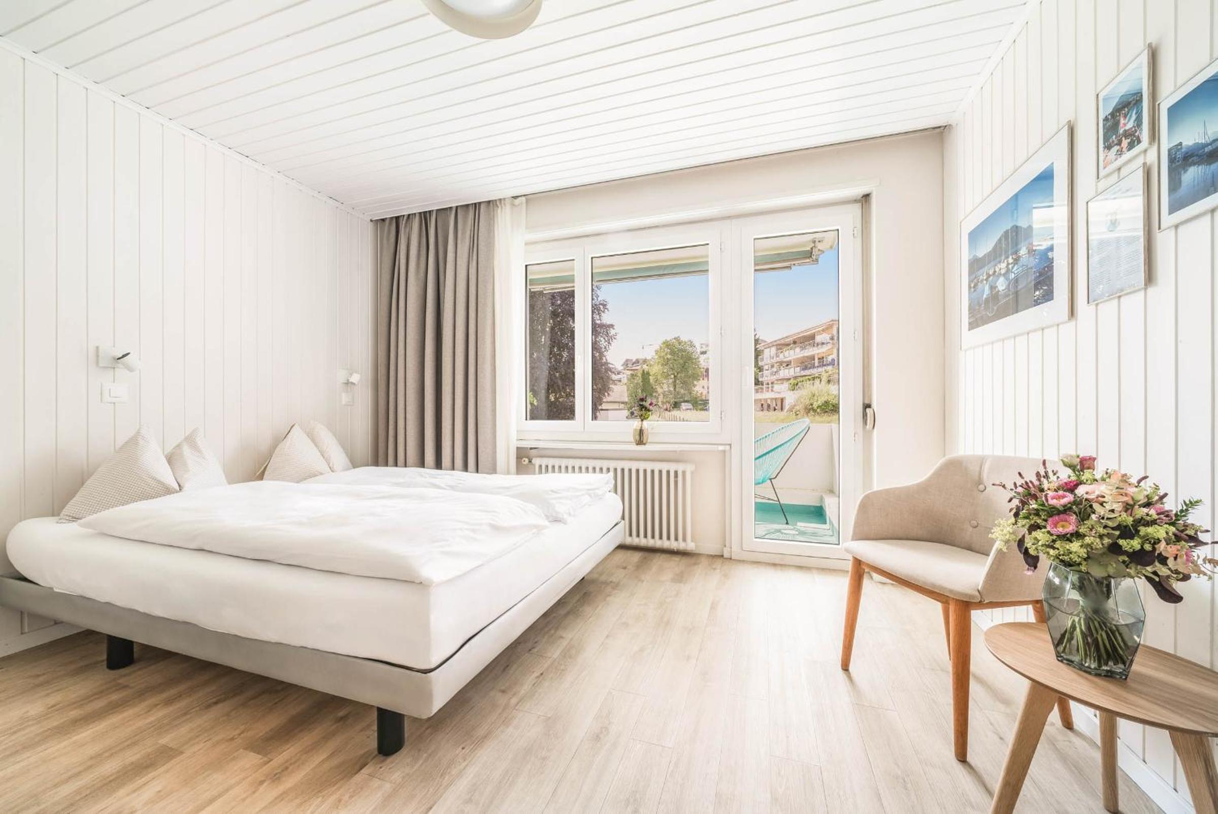 Double Room with Shared Bathroom