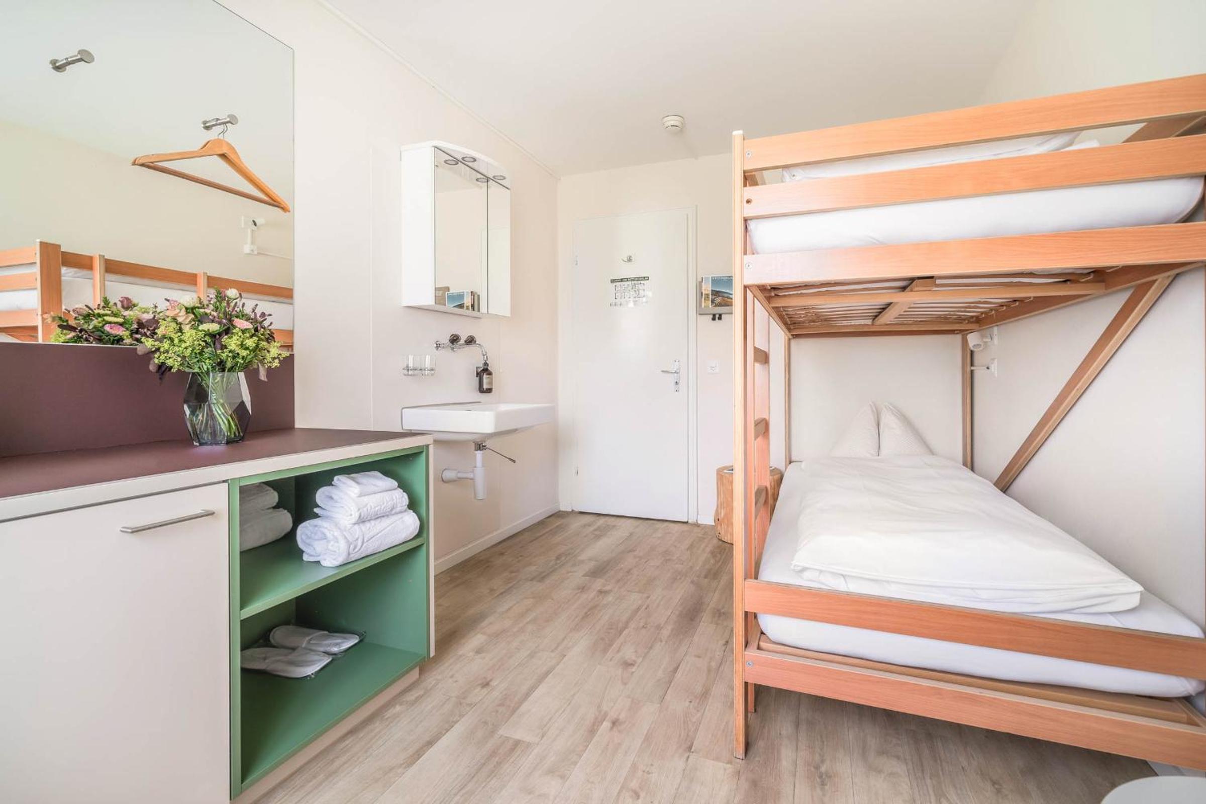 Budget Room with Bunk Bed and Shared Bathroom