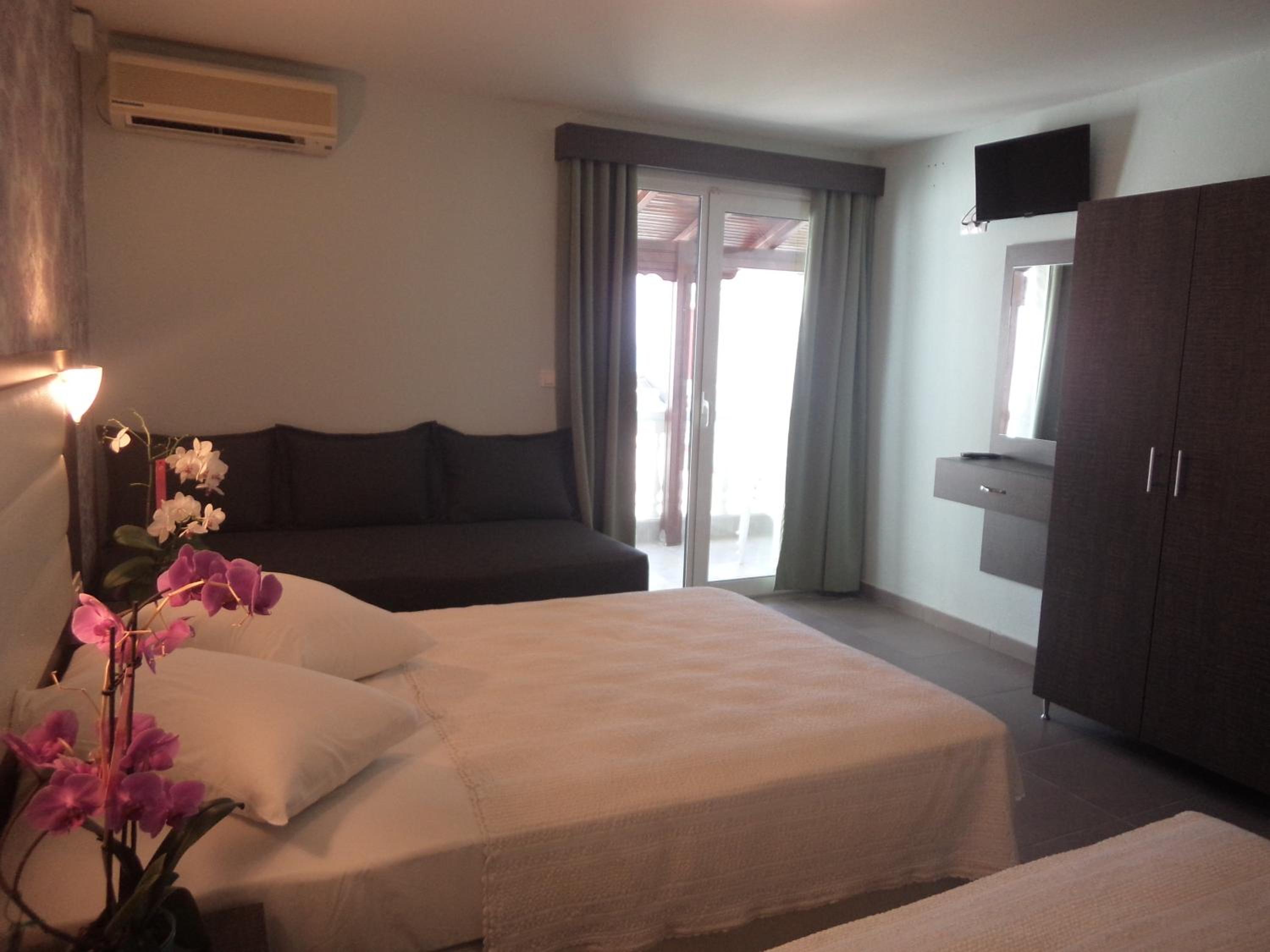 Quadraple Room