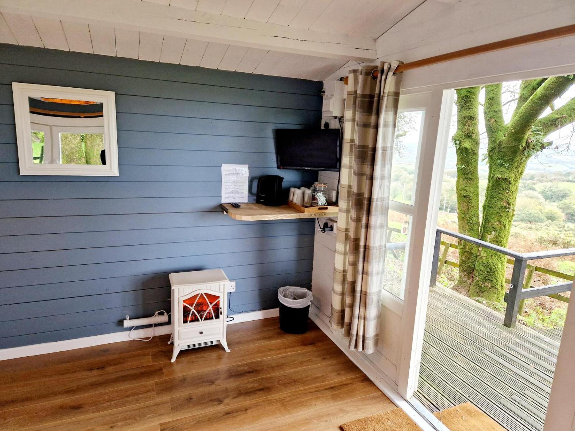 Single Room Wooden Cabin  - Photo 7