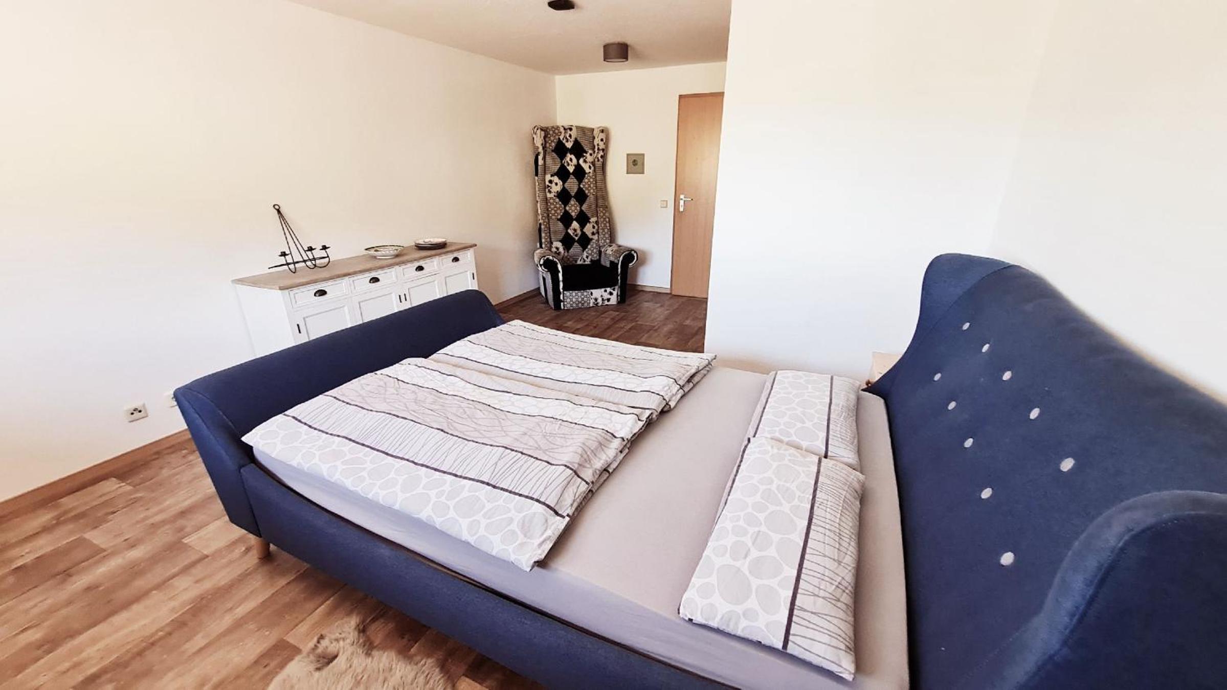 One-Bedroom Apartment photo 2