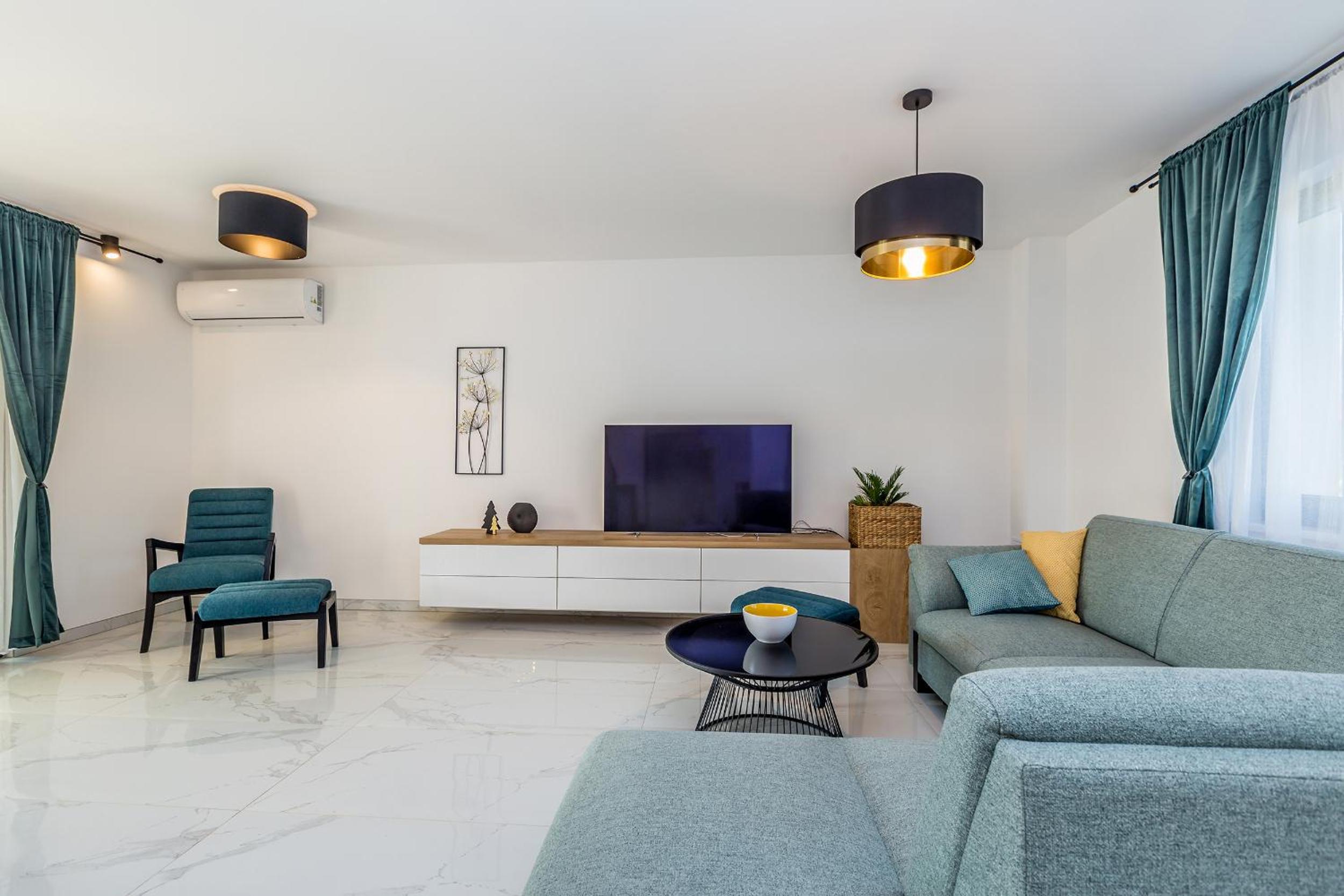 Three-Bedroom Villa photo 1