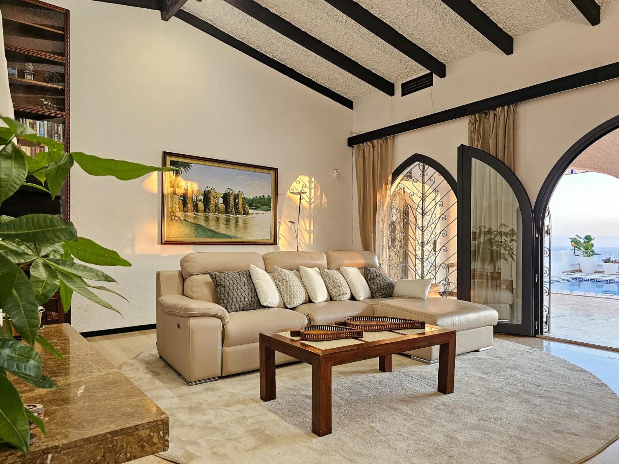 Villa con Vista al Mar