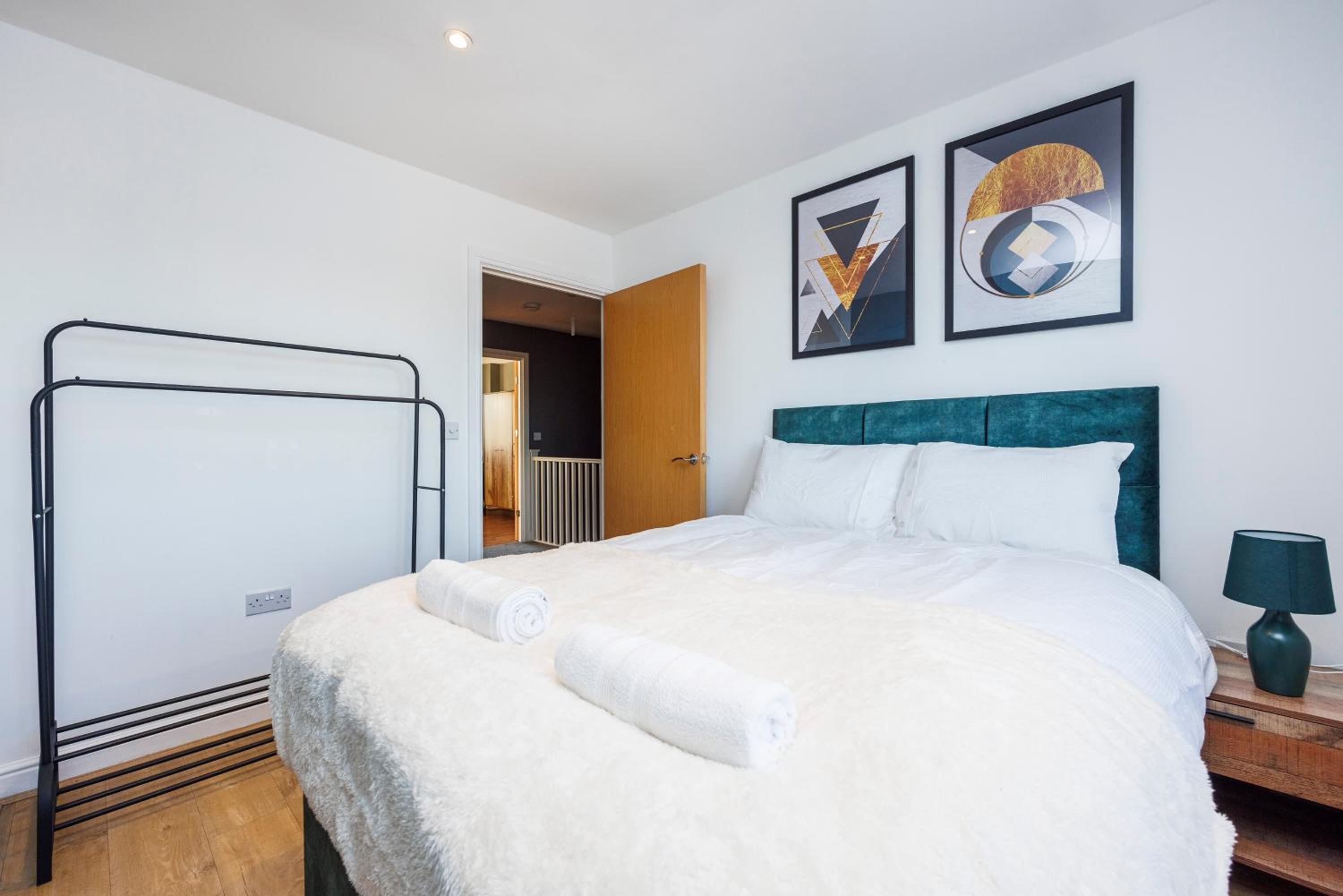 Double Room With Shared Bathroom photo 1