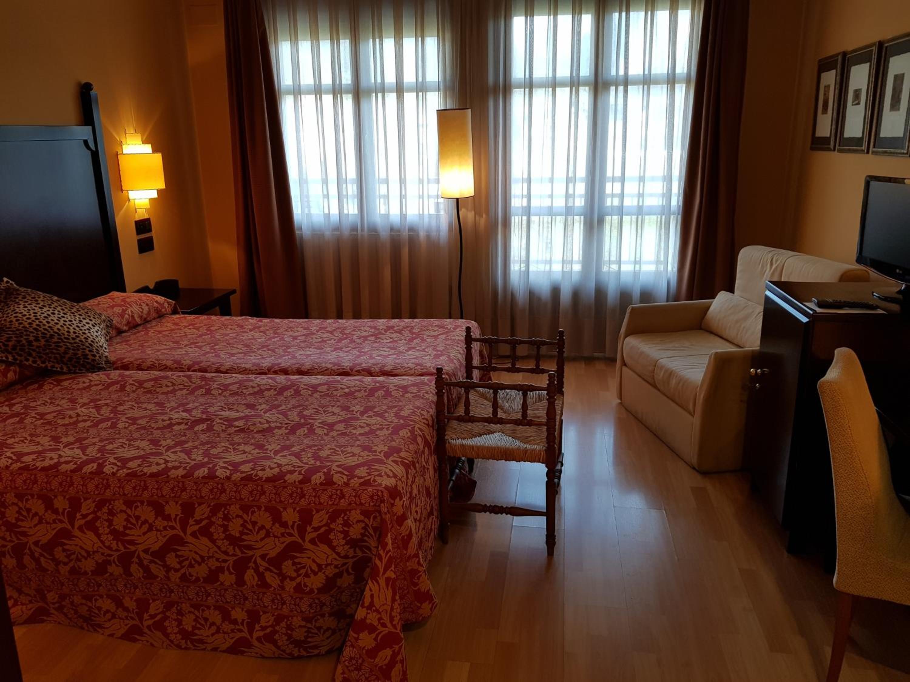 Double Room with Terrace - Photo 4
