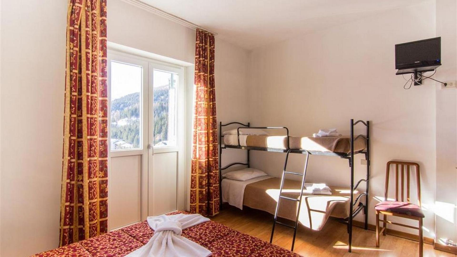 Comfort Quadruple Room - Photo 5