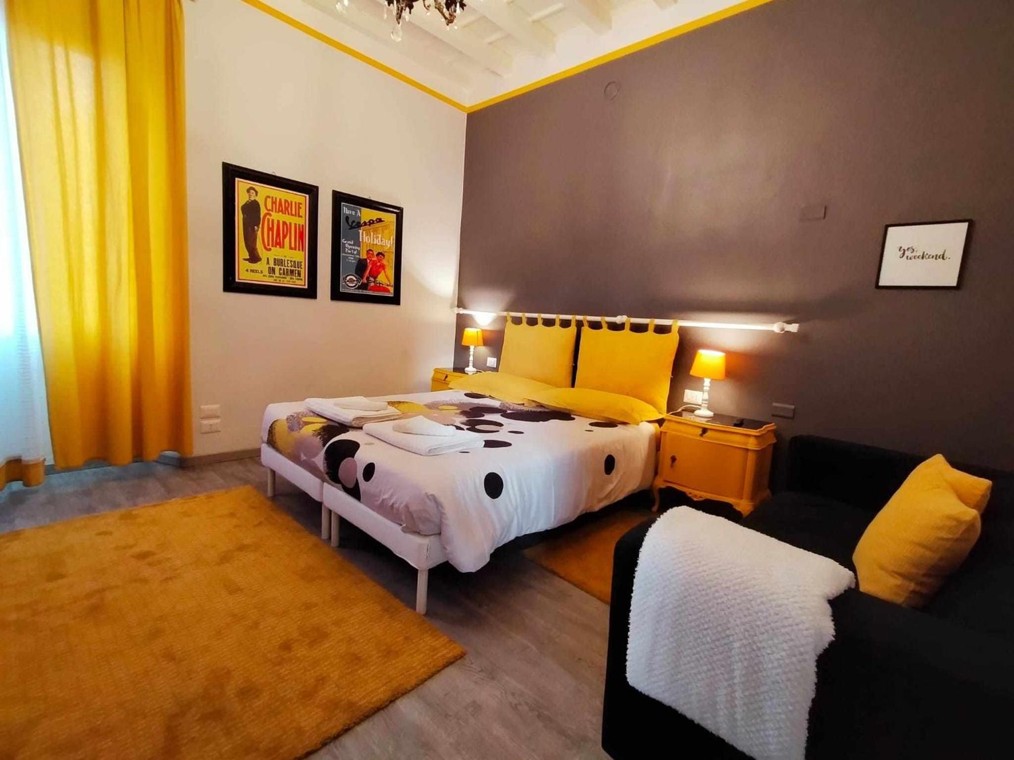 One-Bedroom Apartment - Photo 8