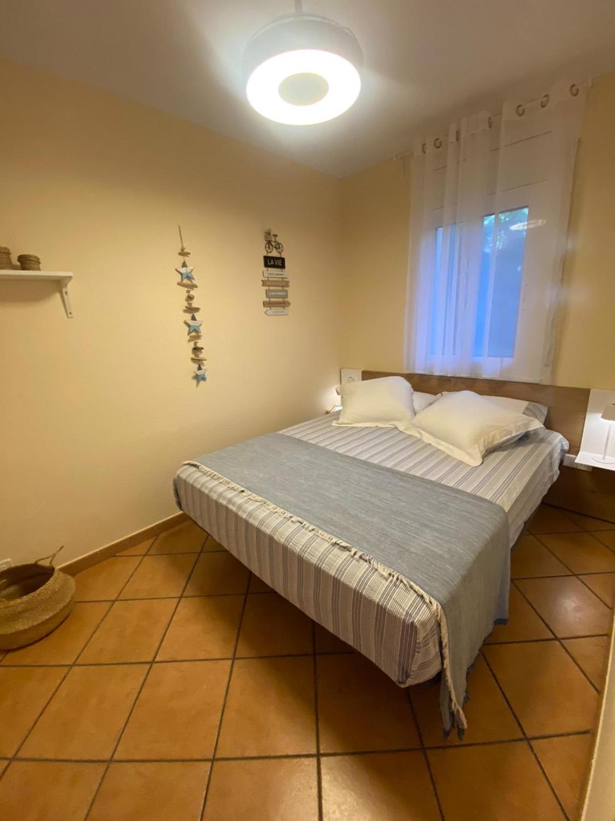 Two-Bedroom Apartment photo 2
