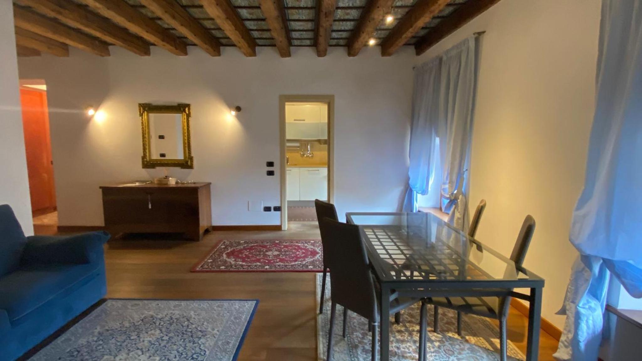One-Bedroom Apartment - Photo 9