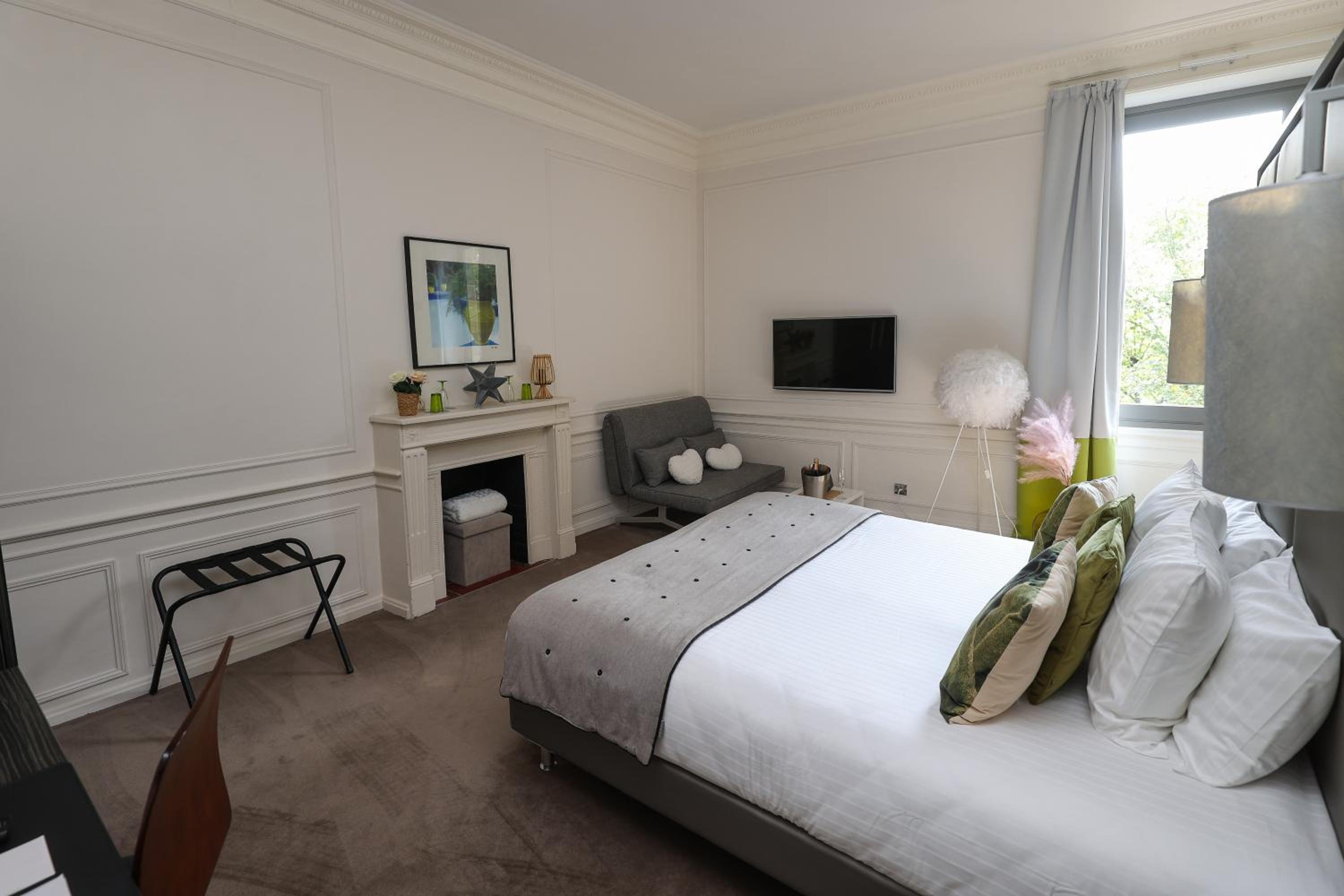 Deluxe Double Room - Photo 4
