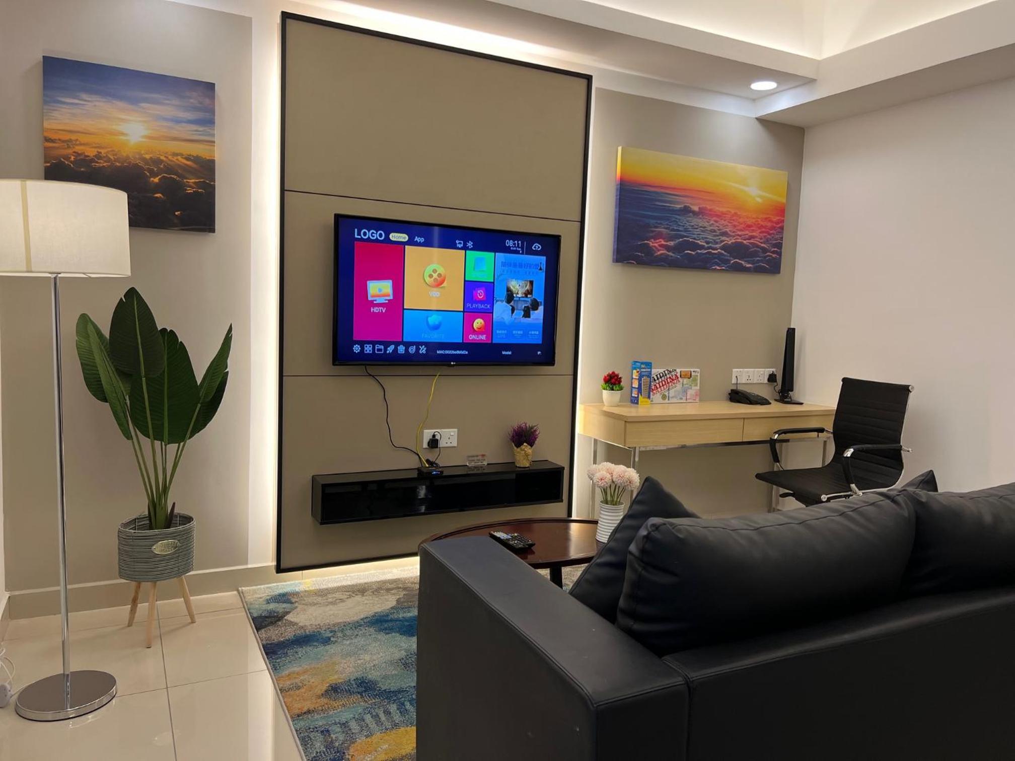 Small Family Suite photo 3
