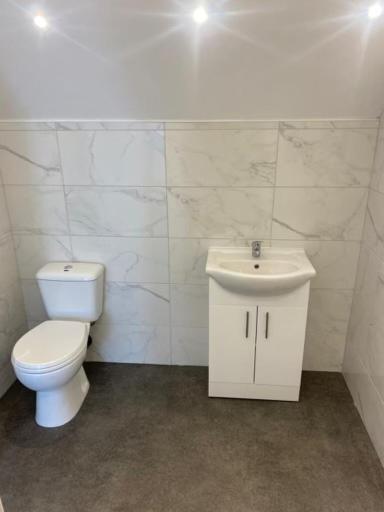 Quadruple Room With Private Bathroom photo 2
