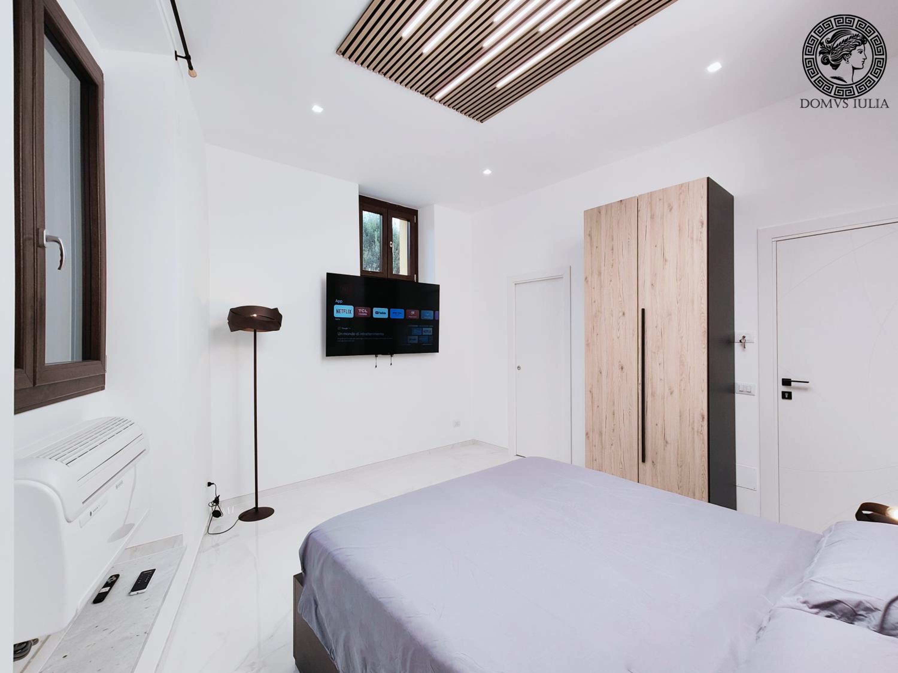 Large Double Room photo 2