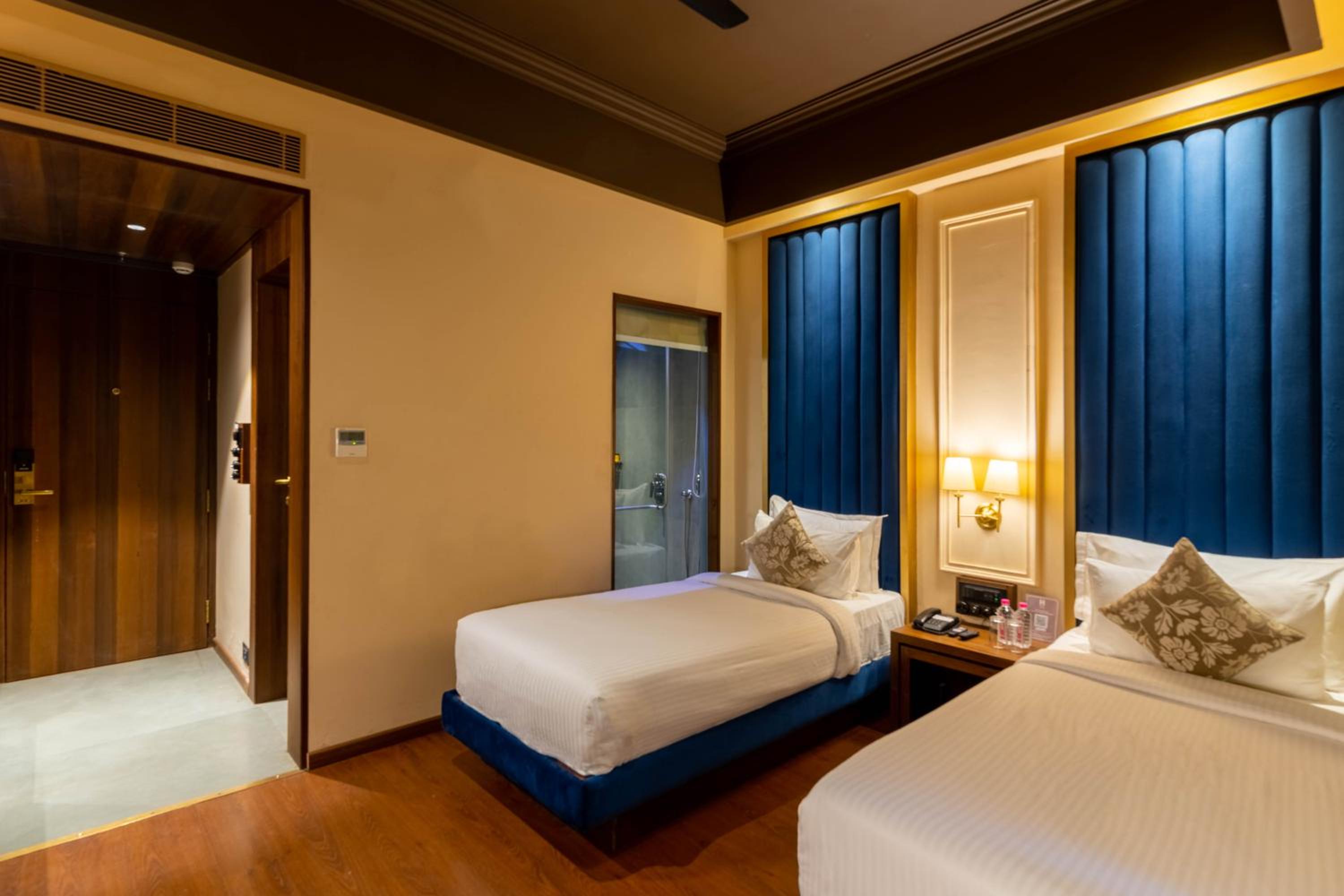 Superior Double Room - Photo 1