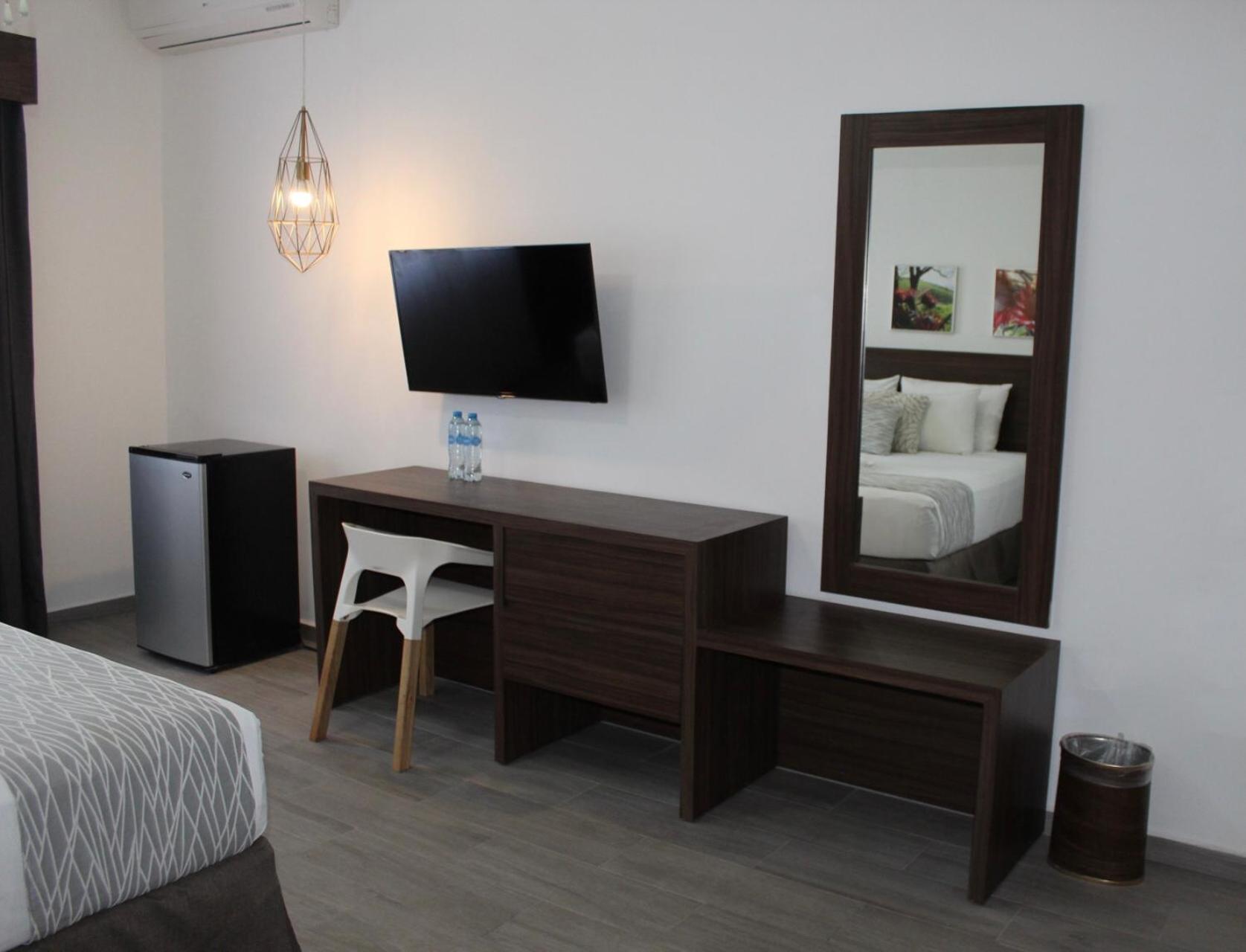 King Suite with Spa Bath