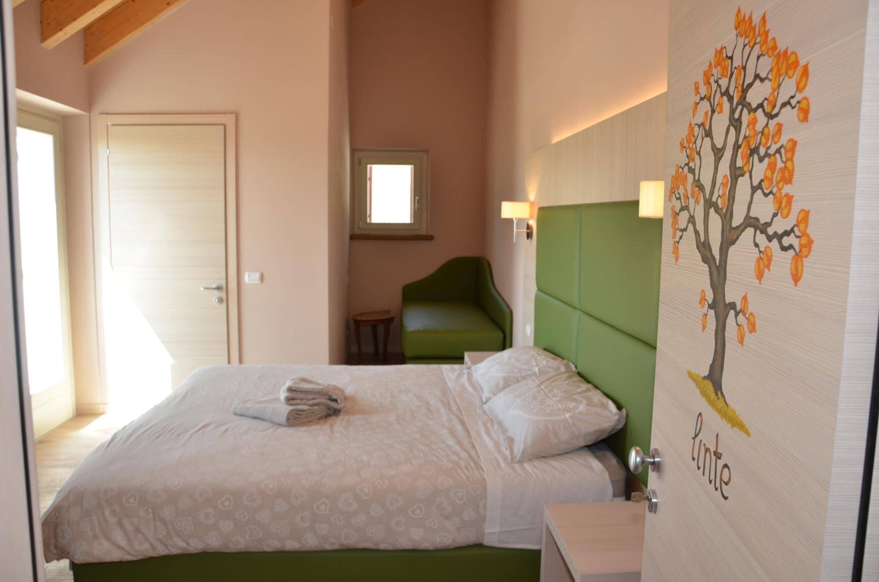 Comfort Triple Room photo 3