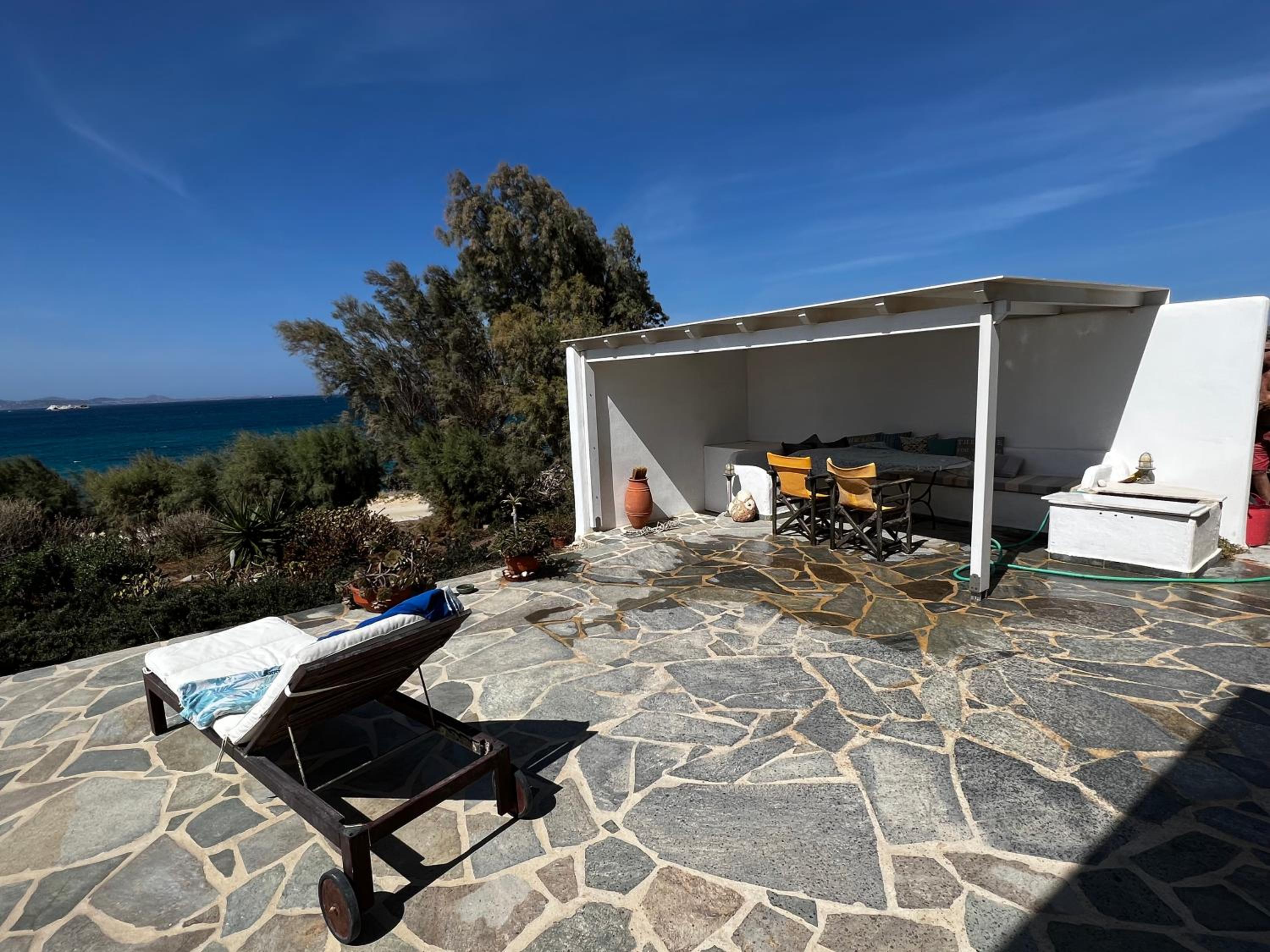 Villa photo 3