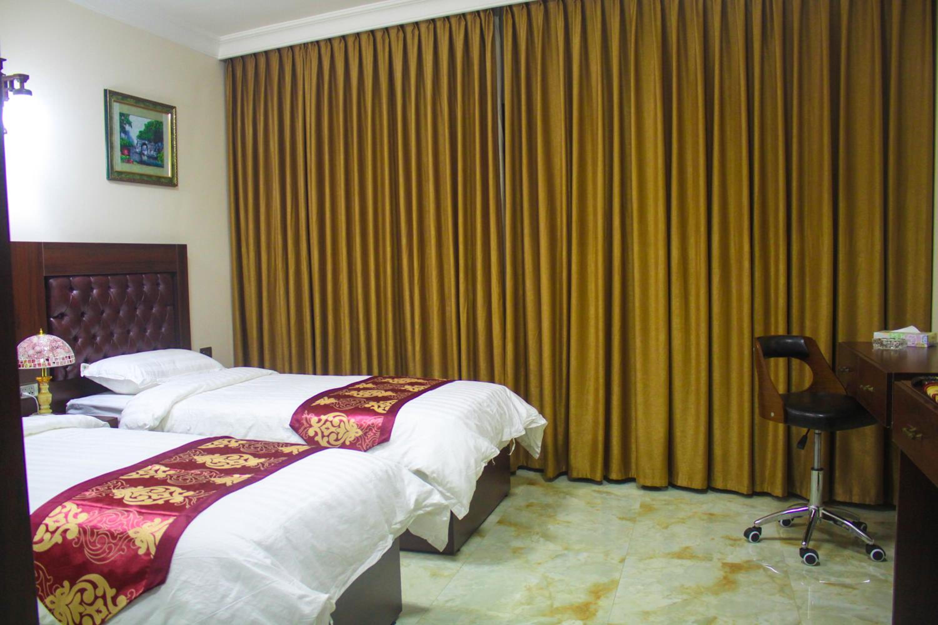 King Suite - Photo 14