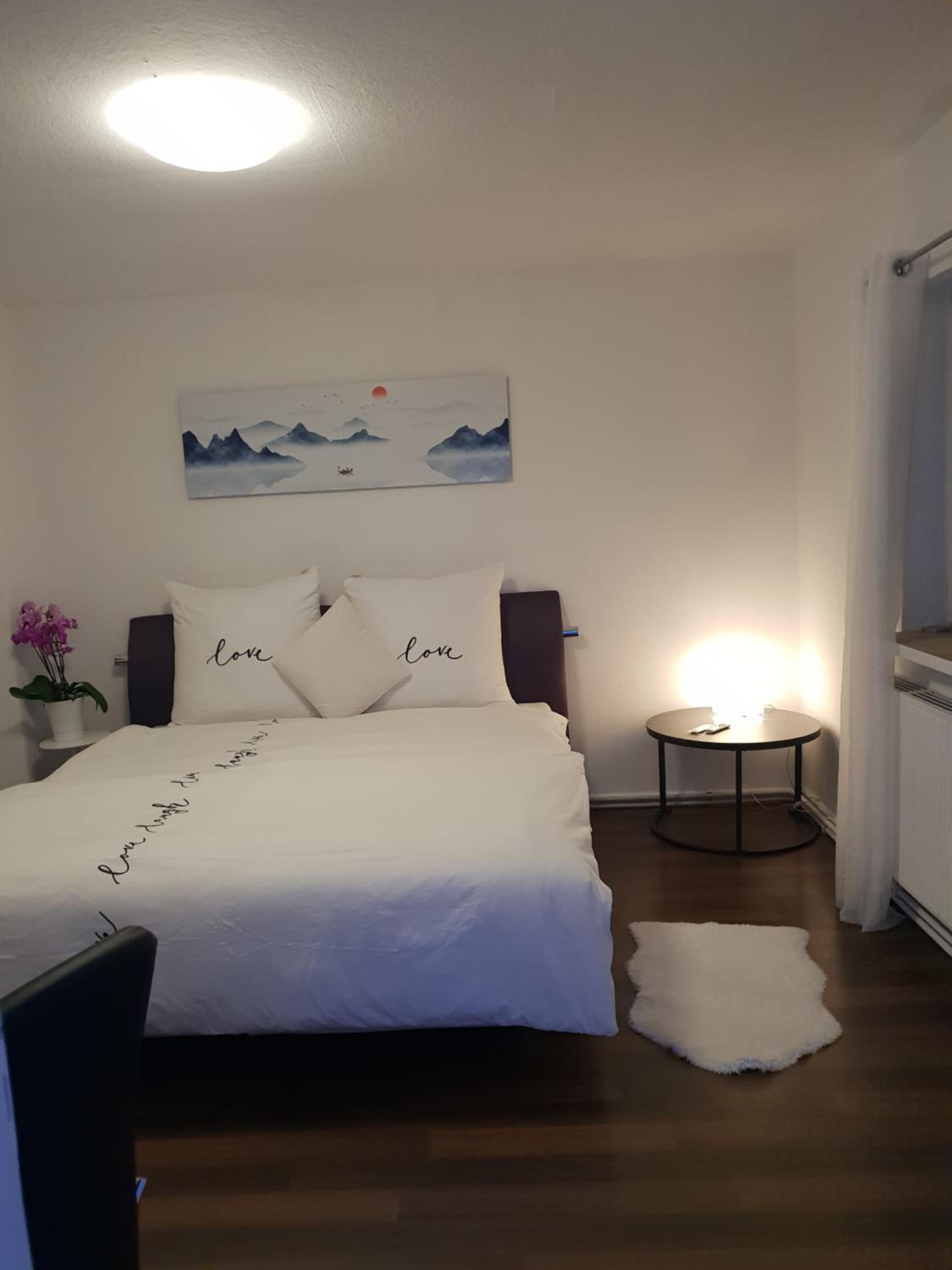 Three-Bedroom Apartment - Photo 23