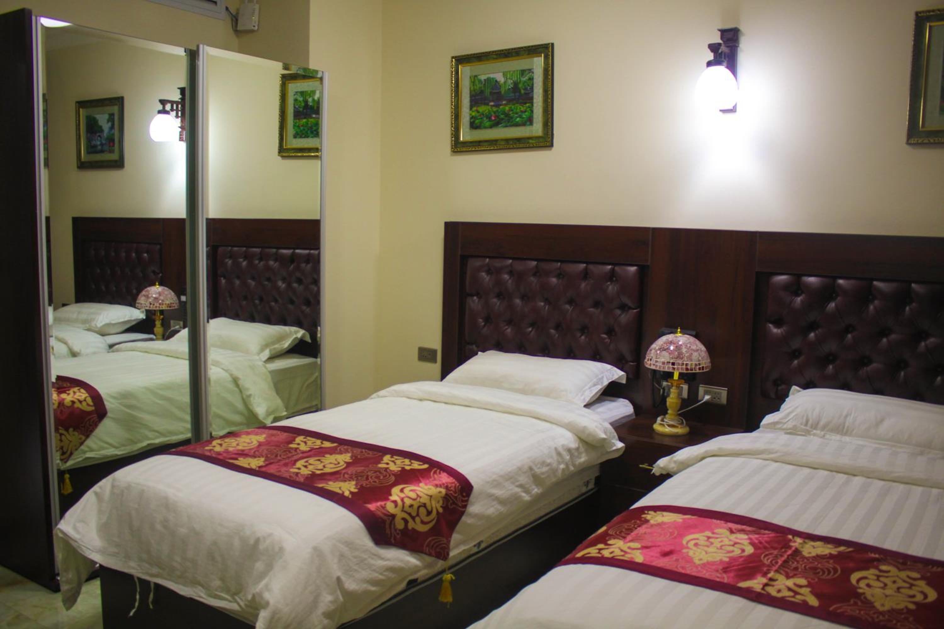 King Suite - Photo 9