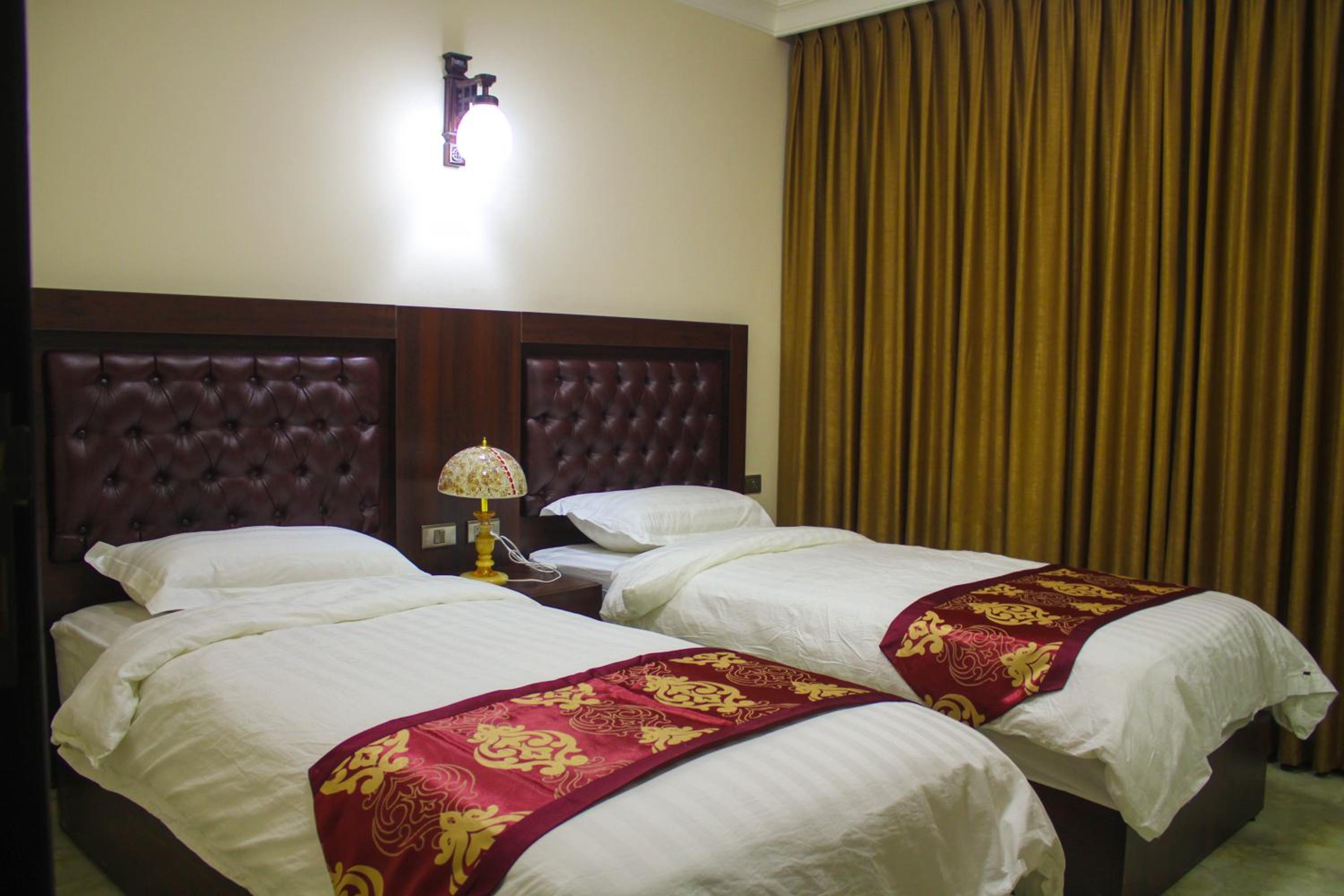 King Suite - Photo 11