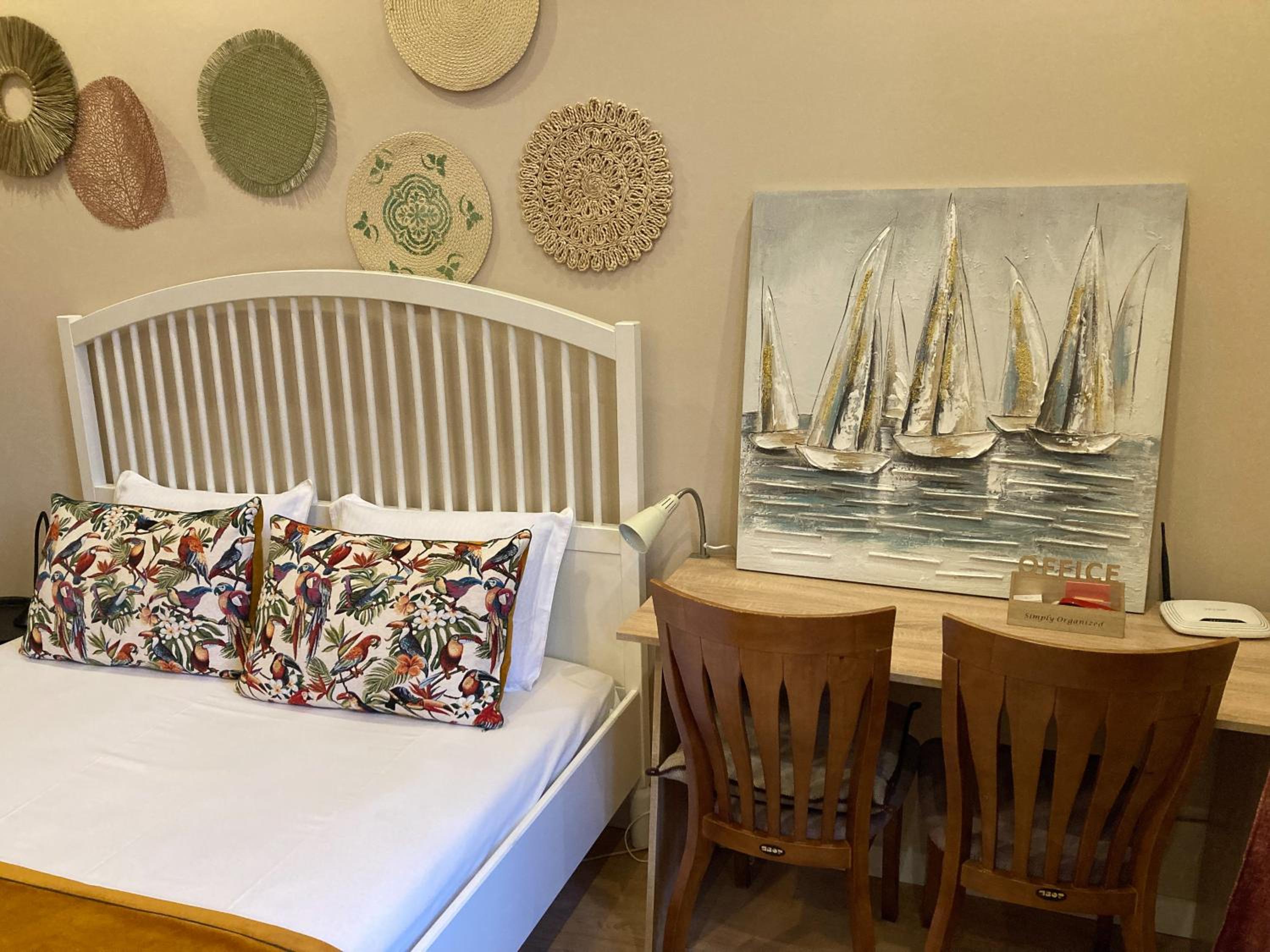 Two-Bedroom Apartment - Photo 10
